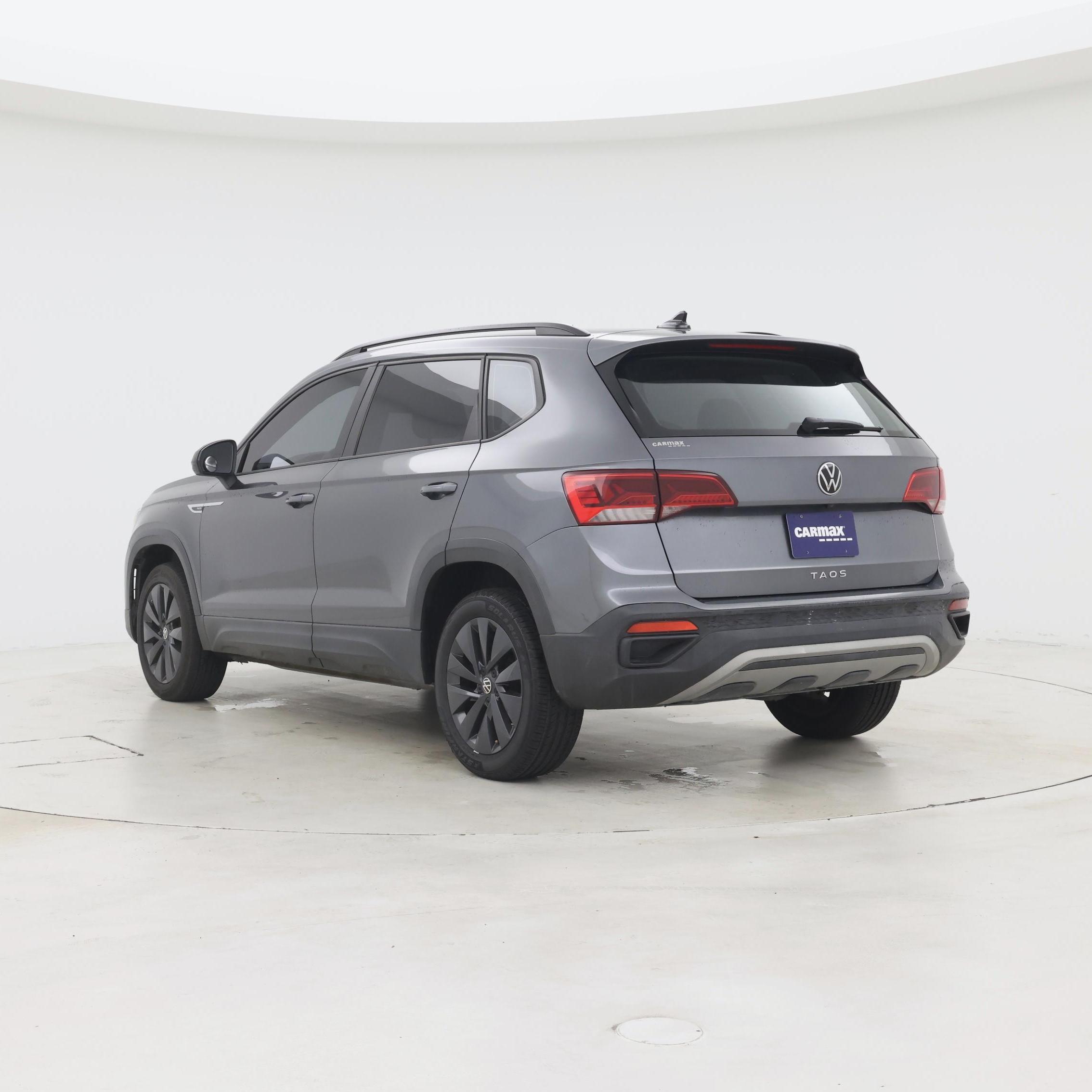 Thumbnail: 2022 Volkswagen Taos - 2