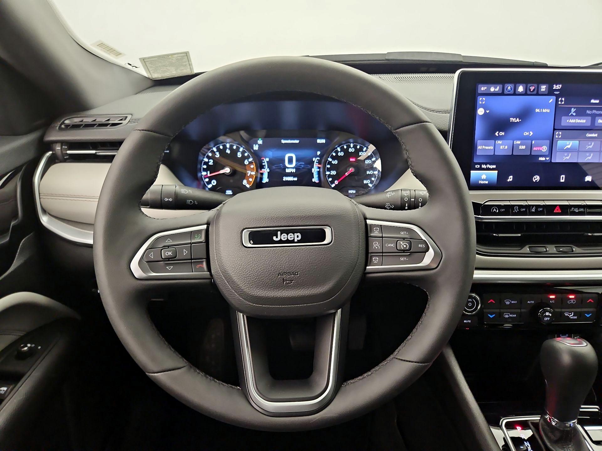 Thumbnail: 2025 Jeep Compass - 10