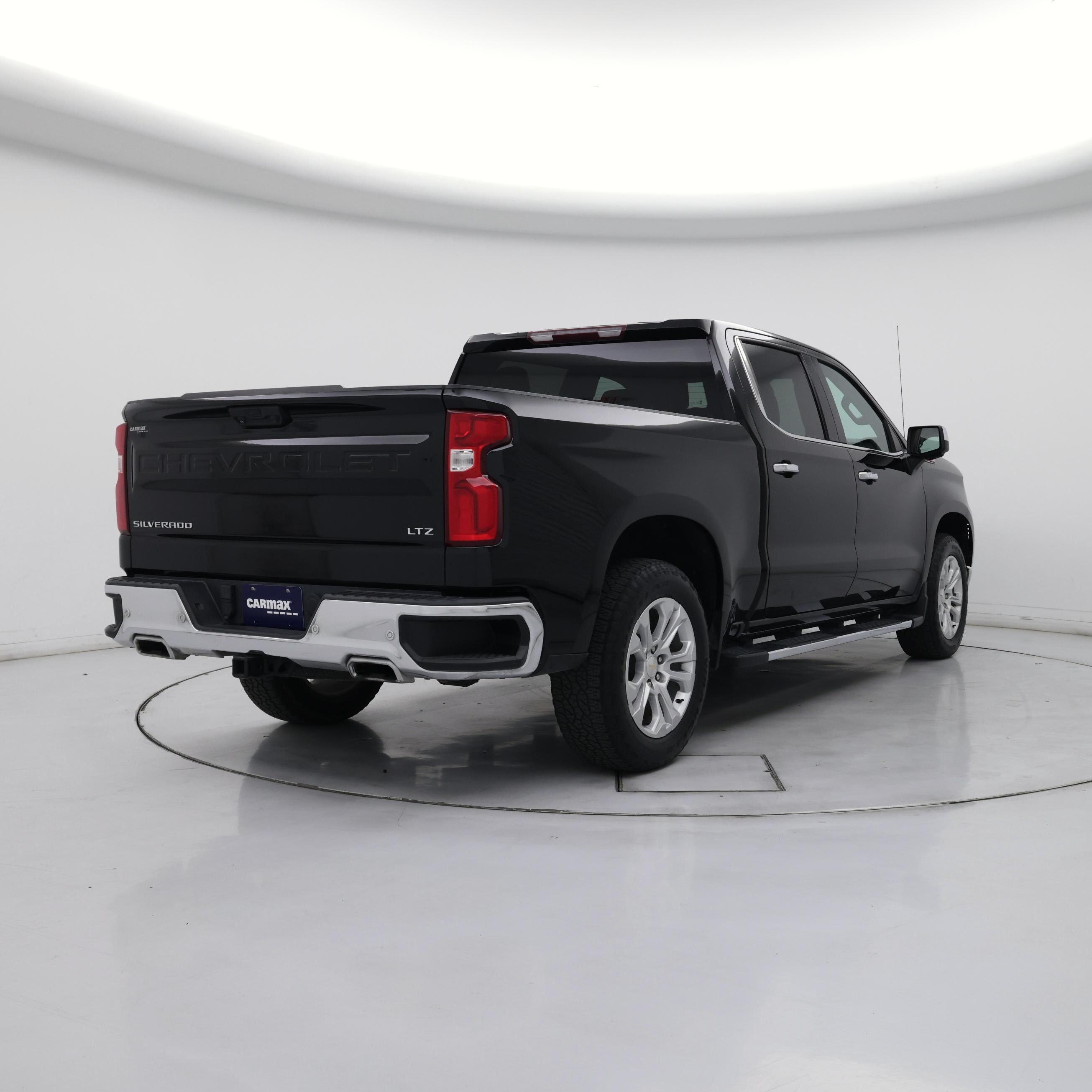 Thumbnail: 2023 Chevrolet Silverado 1500 - 8