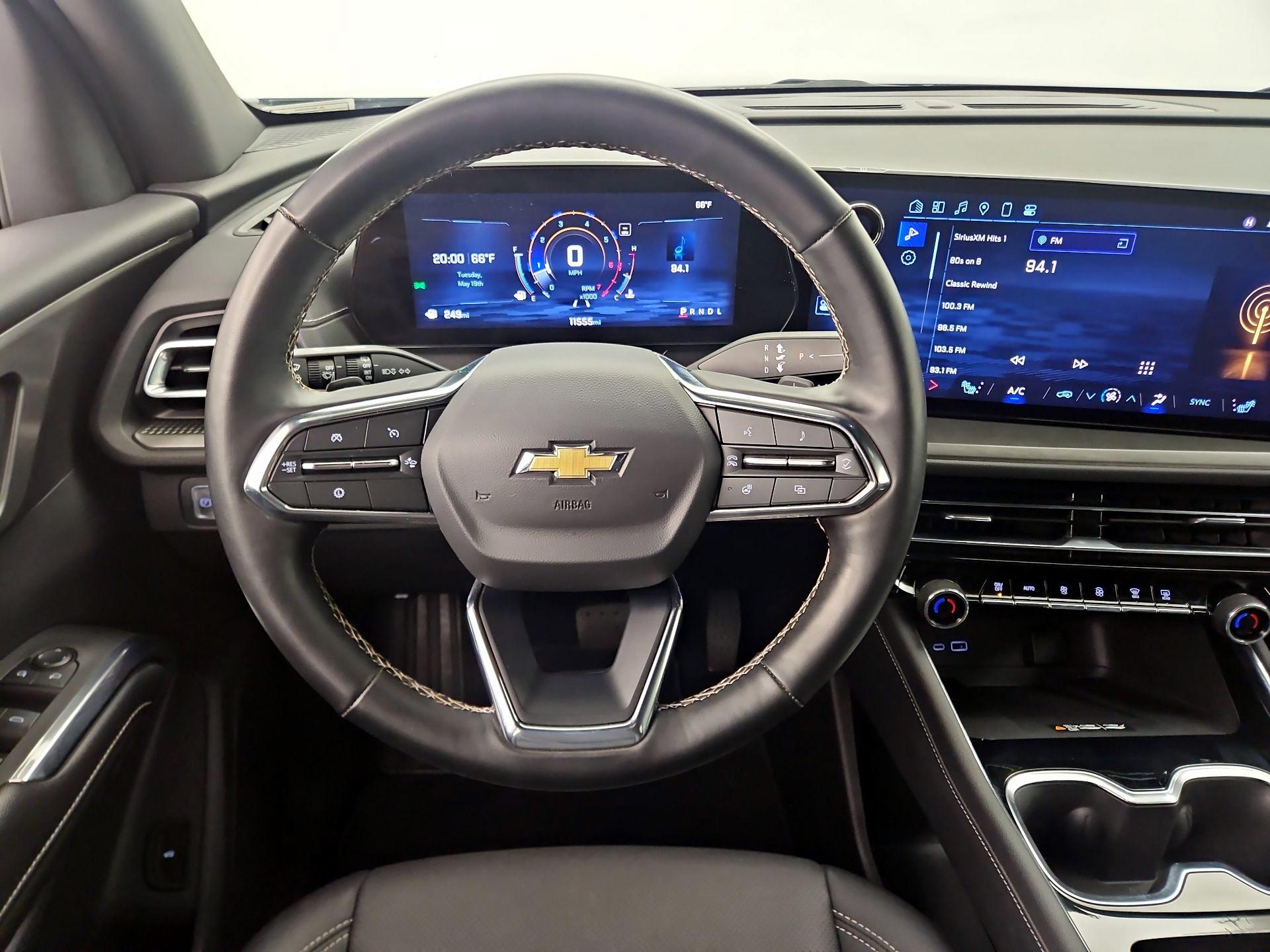 Thumbnail: 2025 Chevrolet Traverse - 10
