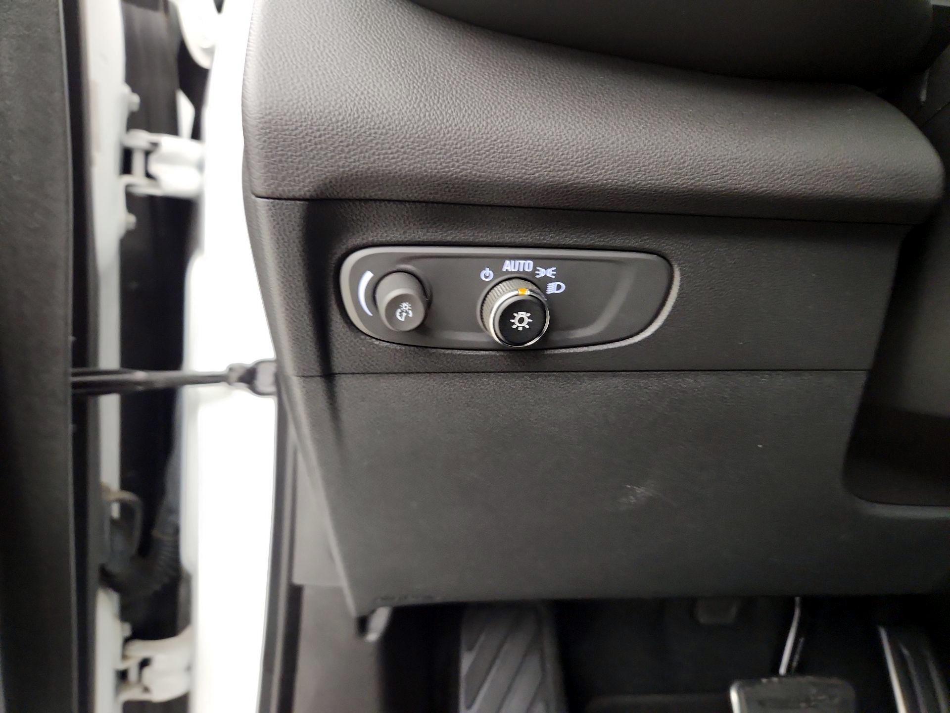 Thumbnail: 2023 Buick Envision - 11
