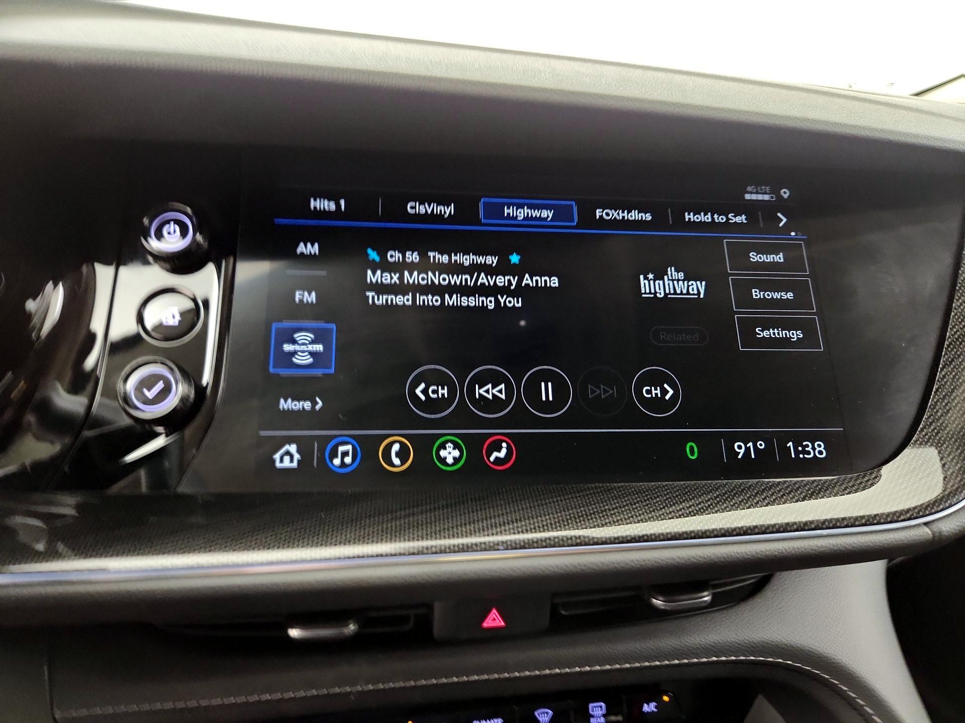 Thumbnail: 2023 Buick Envision - 13