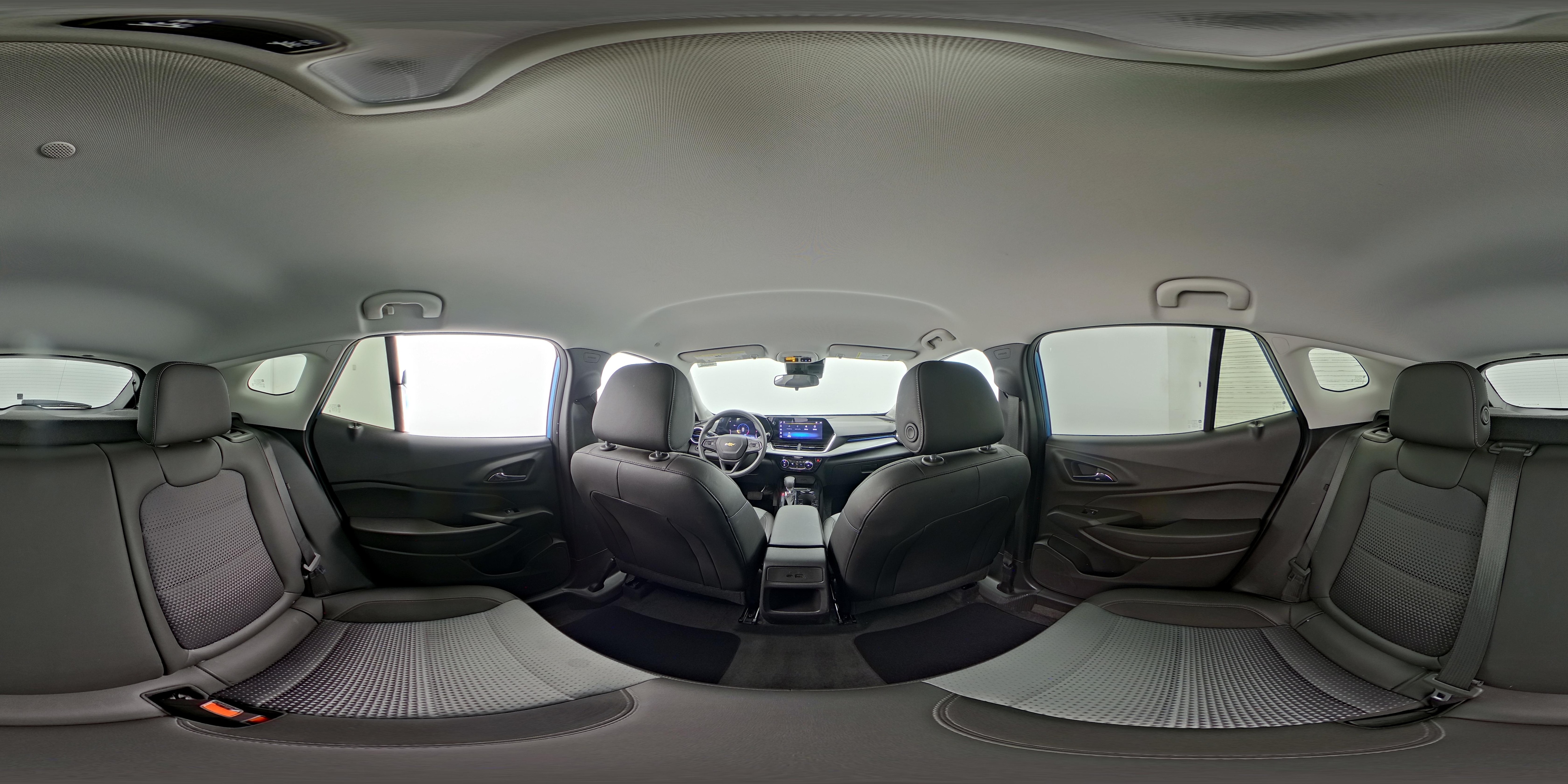 2025 Chevrolet Trax LT - Photo 25