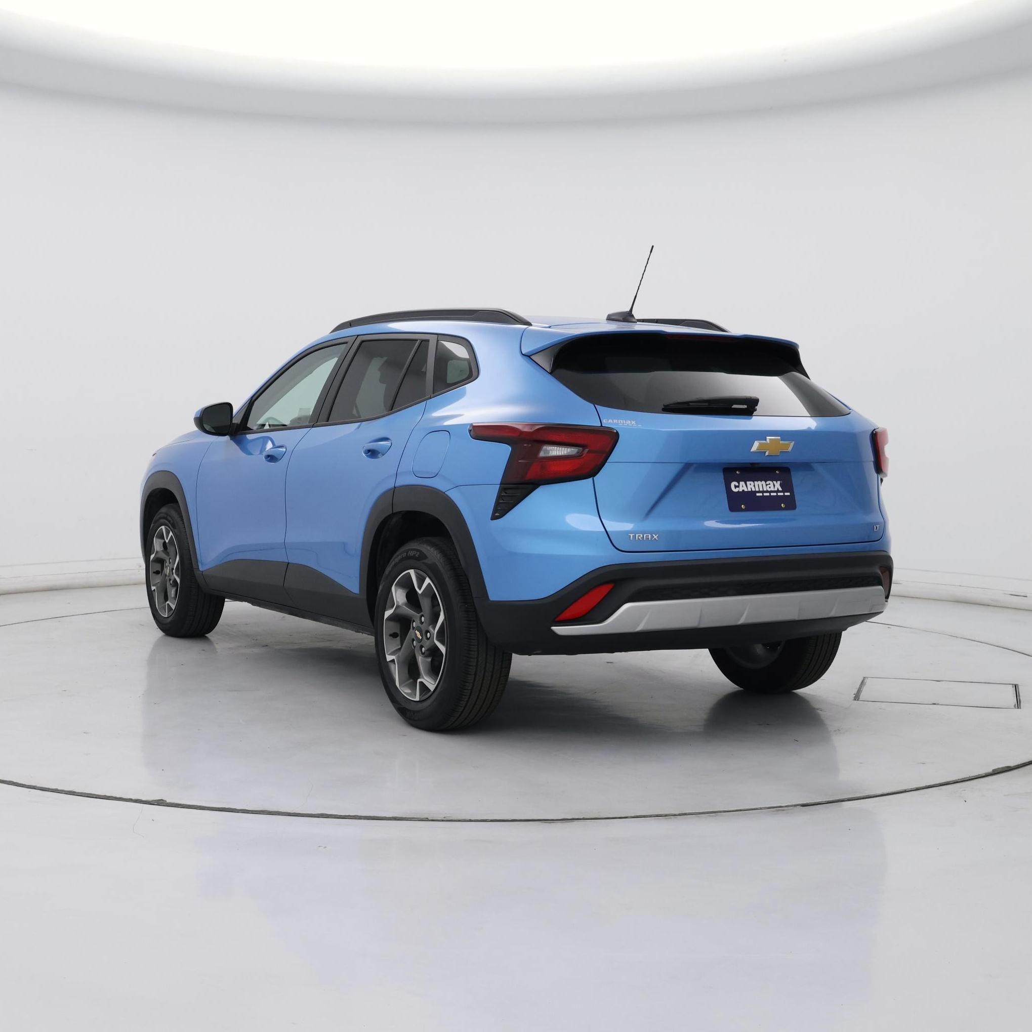 Thumbnail: 2025 Chevrolet Trax - 2