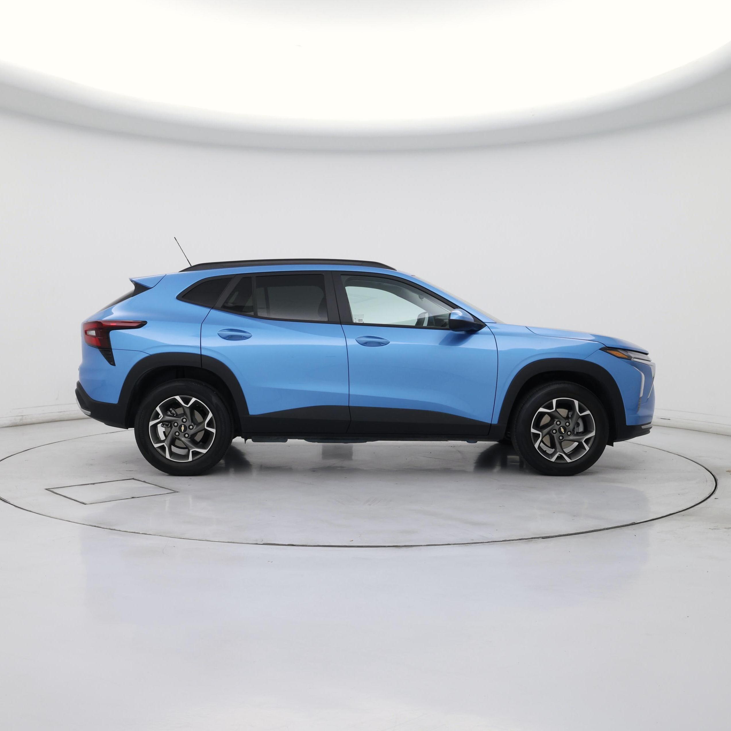 Thumbnail: 2025 Chevrolet Trax - 7