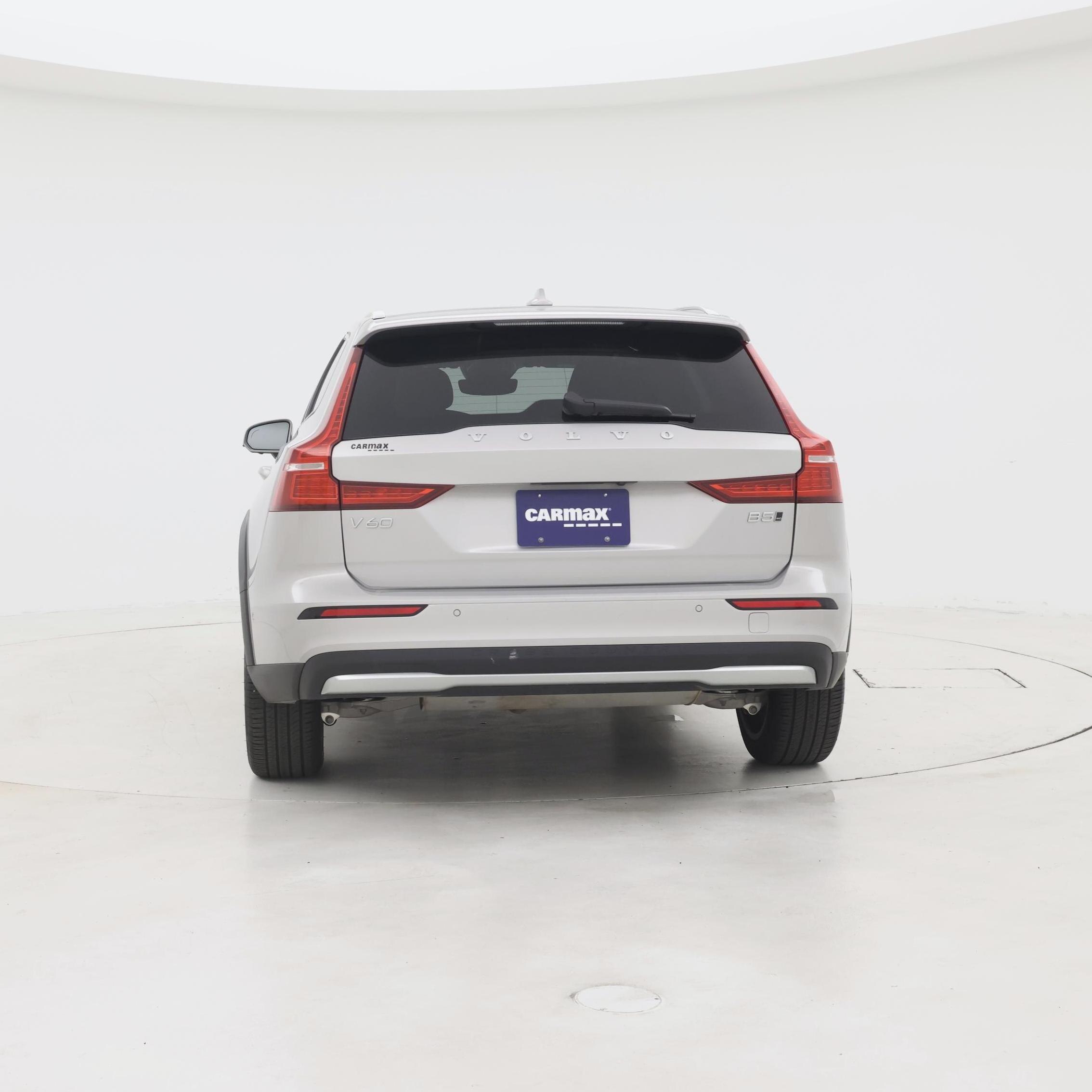 Thumbnail: 2025 Volvo S60 - 6