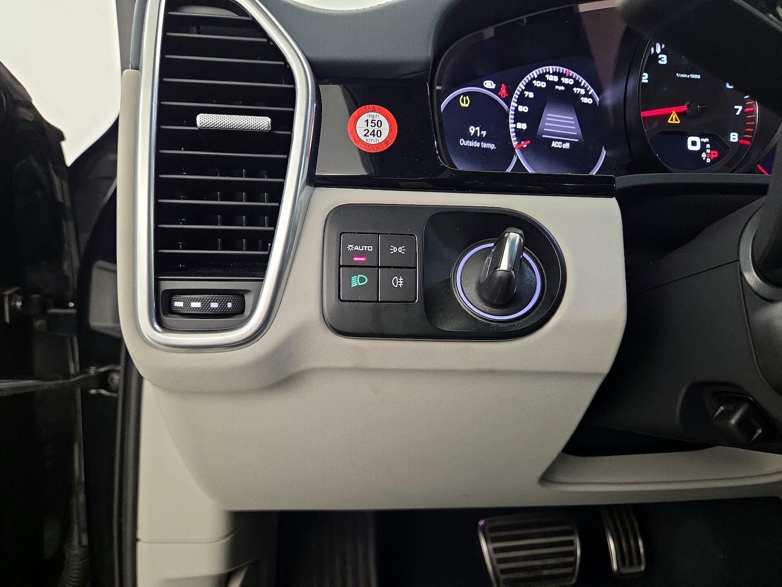 2022 Porsche Cayenne Platinum Edition - Photo 14