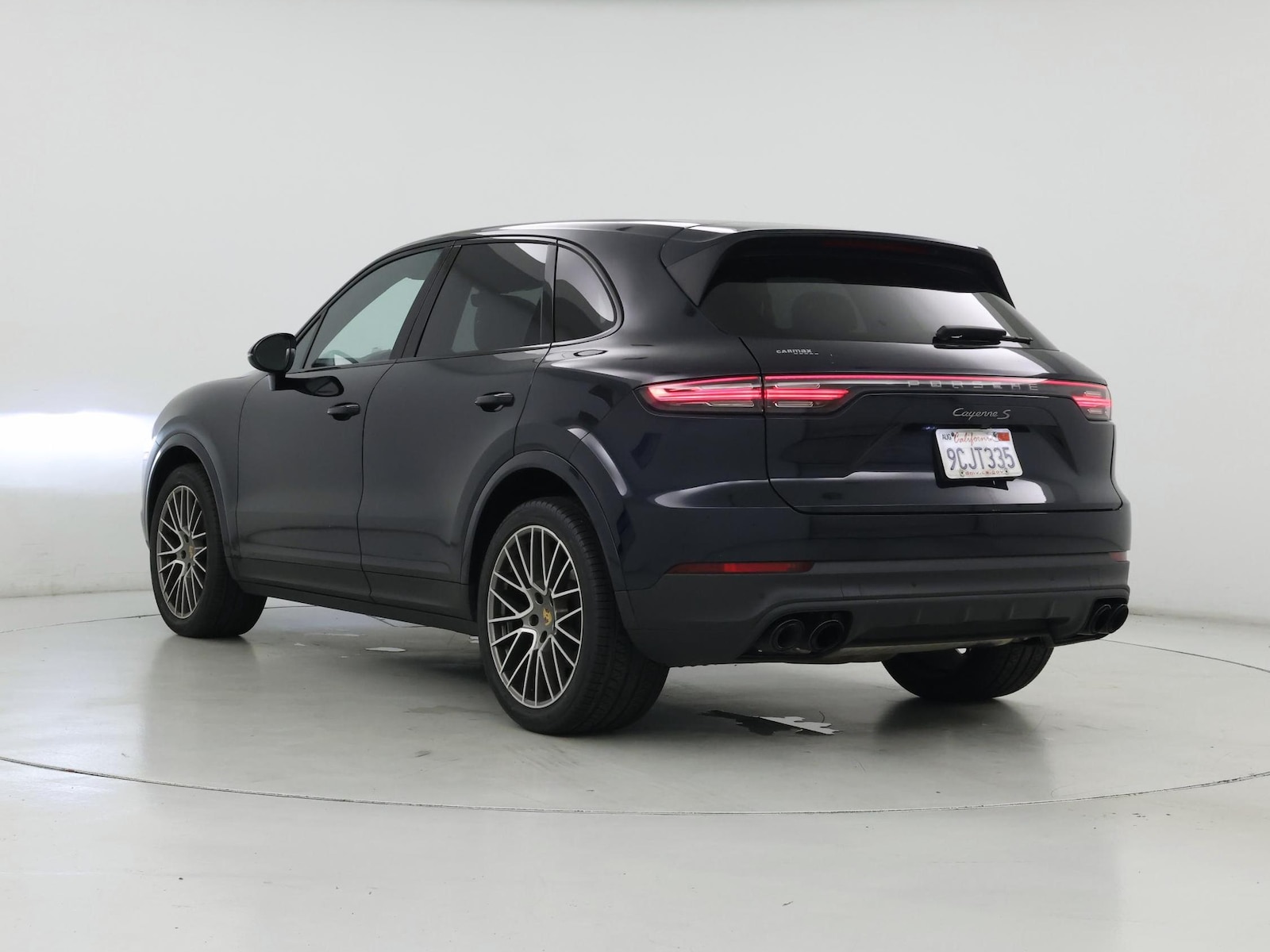 2022 Porsche Cayenne Platinum Edition - Photo 3