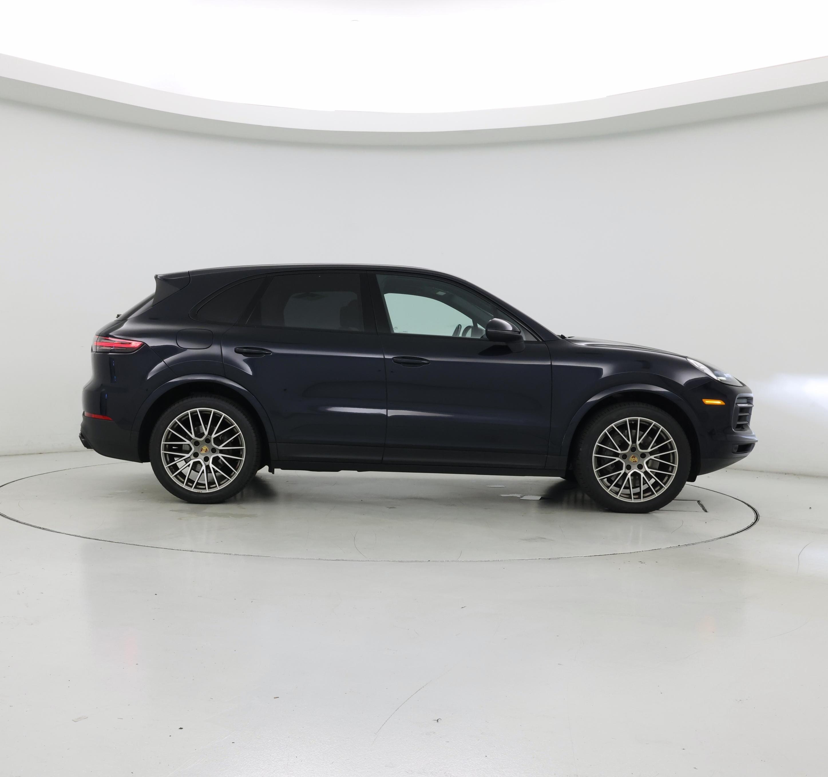 Thumbnail: 2022 Porsche Cayenne - 7