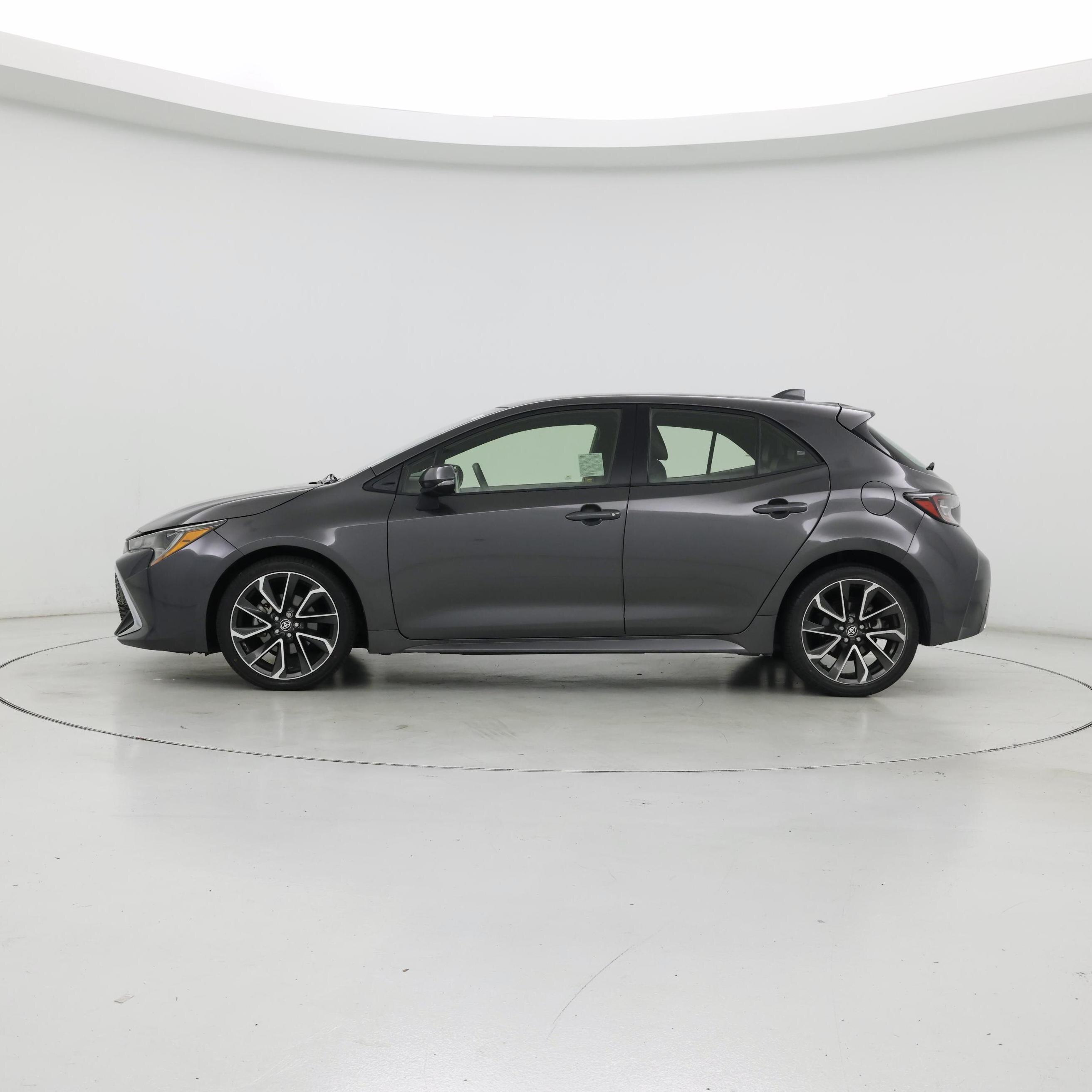 Thumbnail: 2021 Toyota Corolla - 3