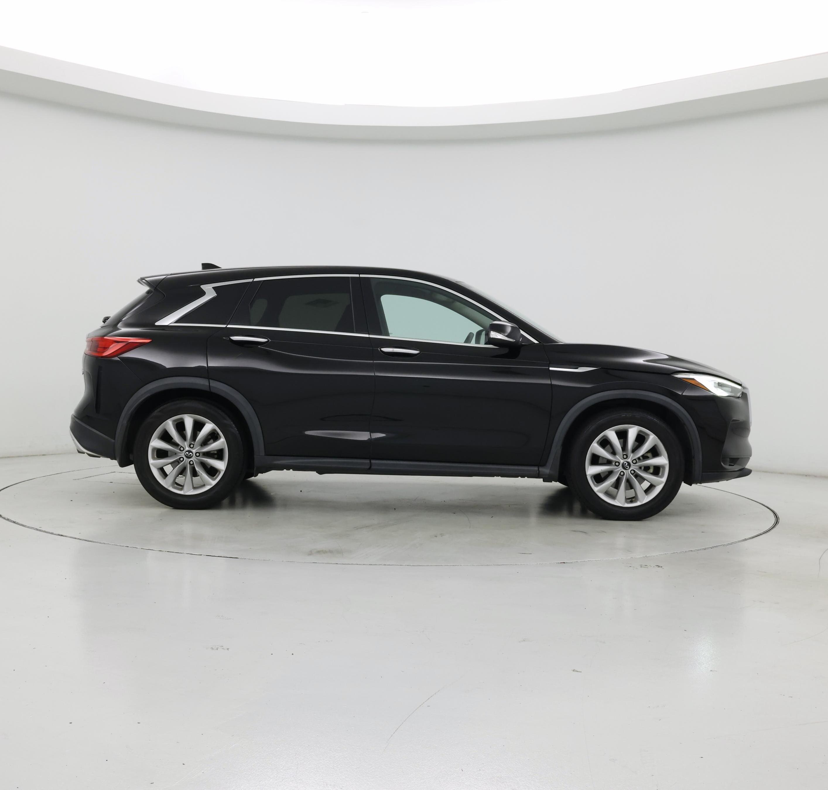 Thumbnail: 2019 INFINITI QX50 - 7
