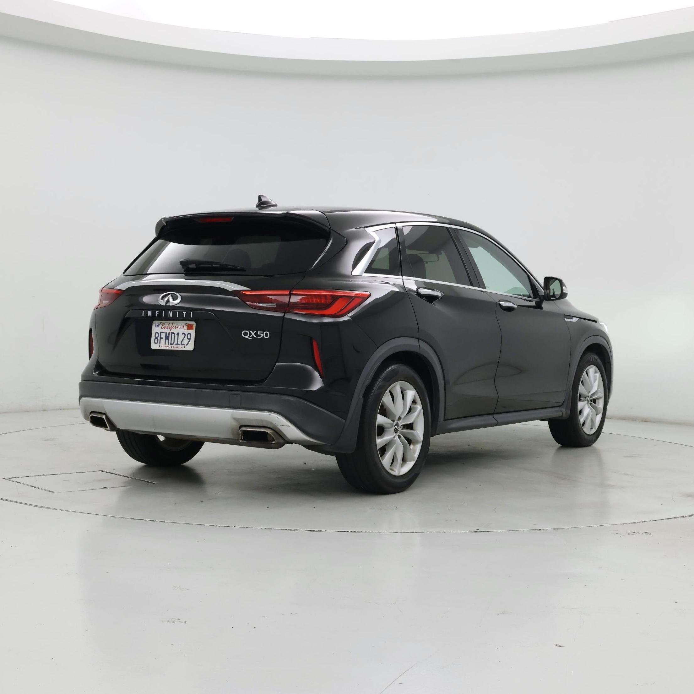 Thumbnail: 2019 INFINITI QX50 - 8