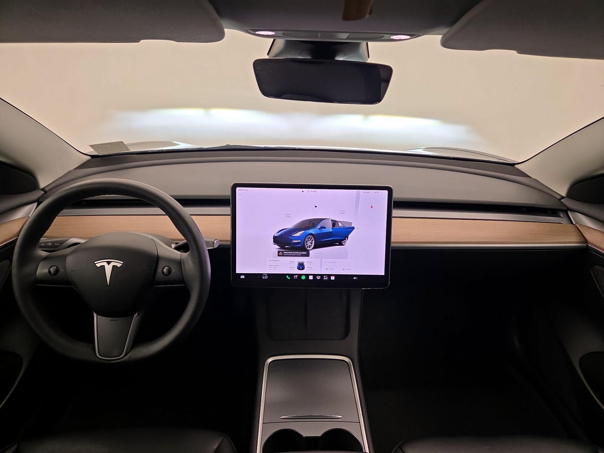 Thumbnail: 2023 Tesla Model 3 - 9