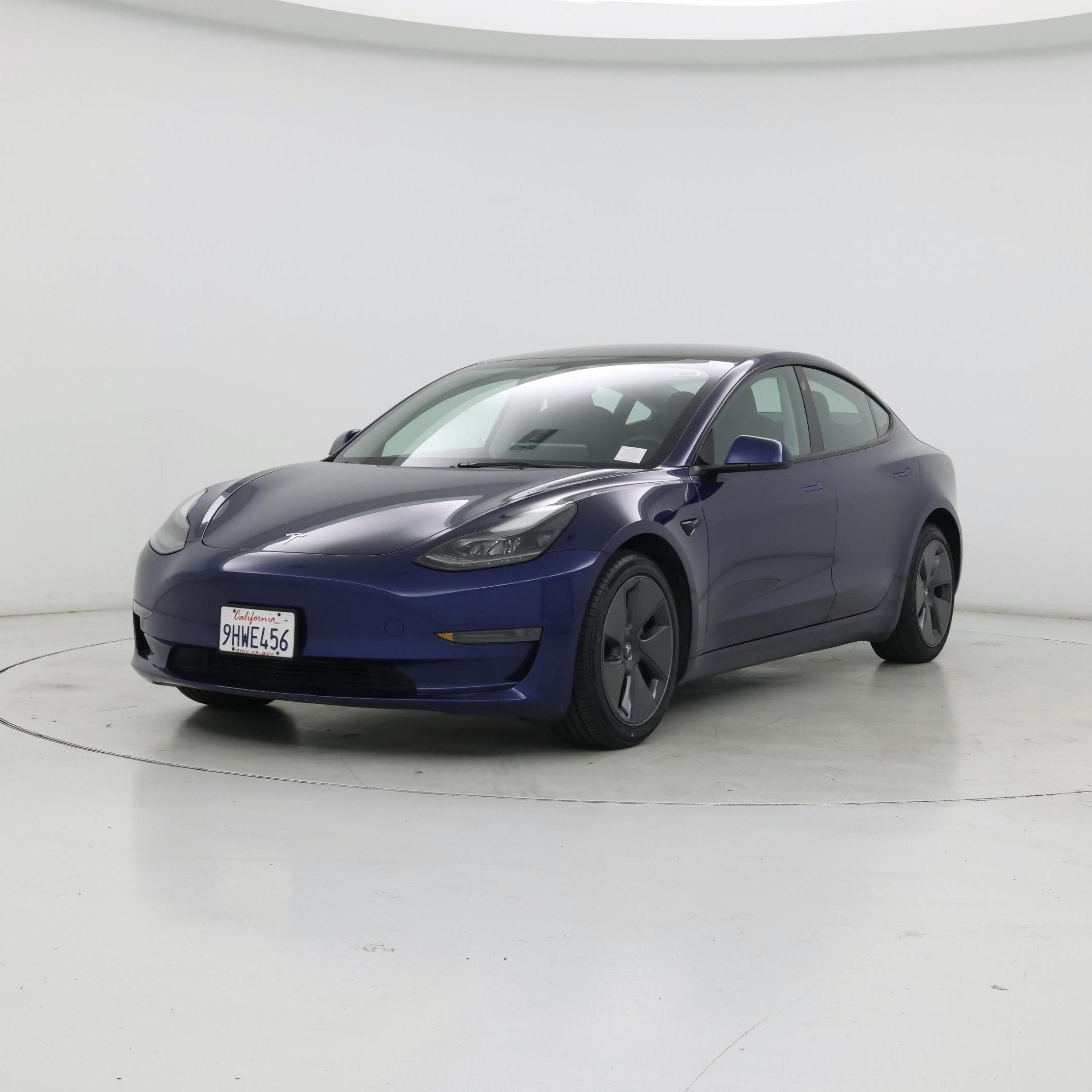 Thumbnail: 2023 Tesla Model 3 - 4