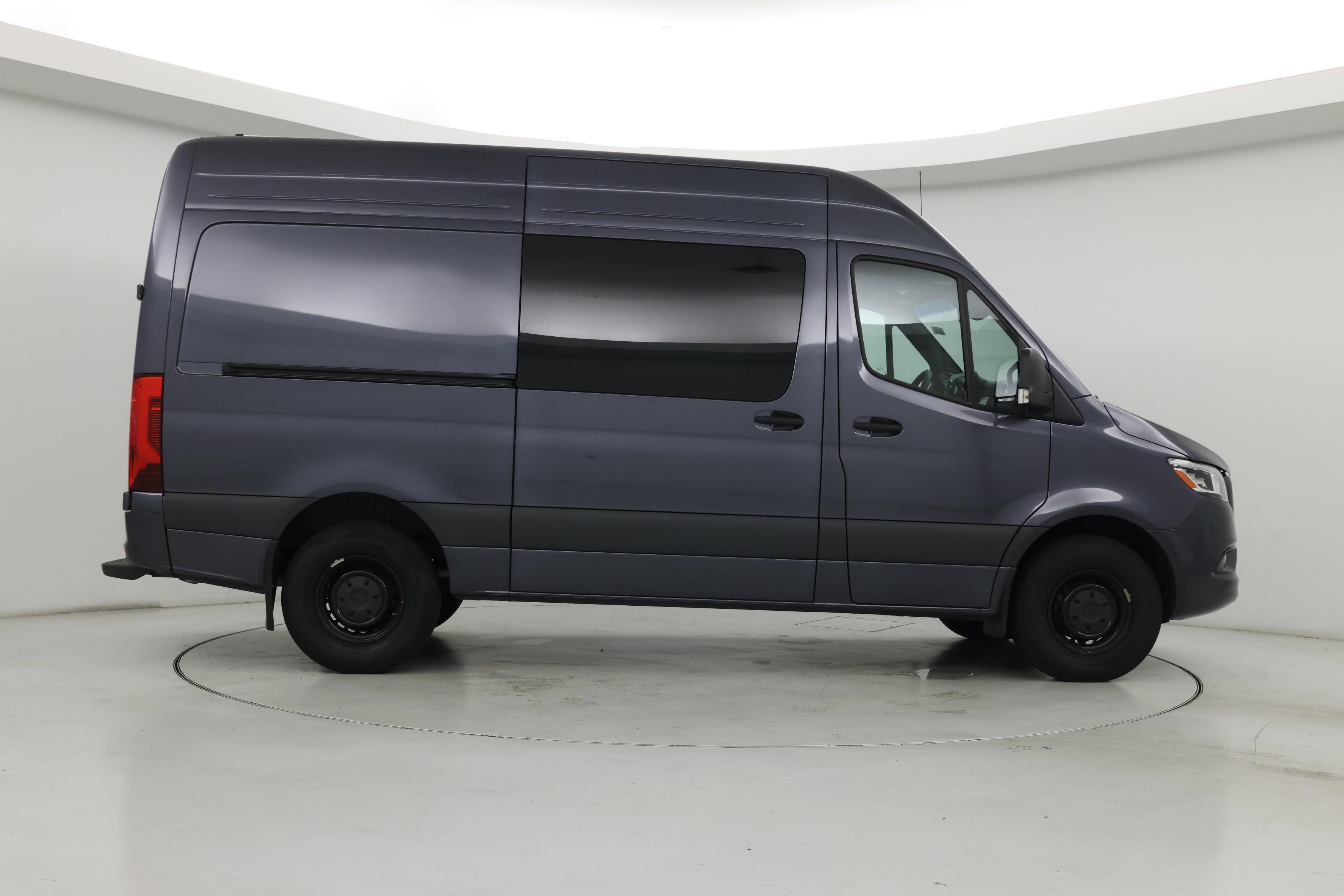 Thumbnail: 2024 Mercedes-Benz Sprinter - 7