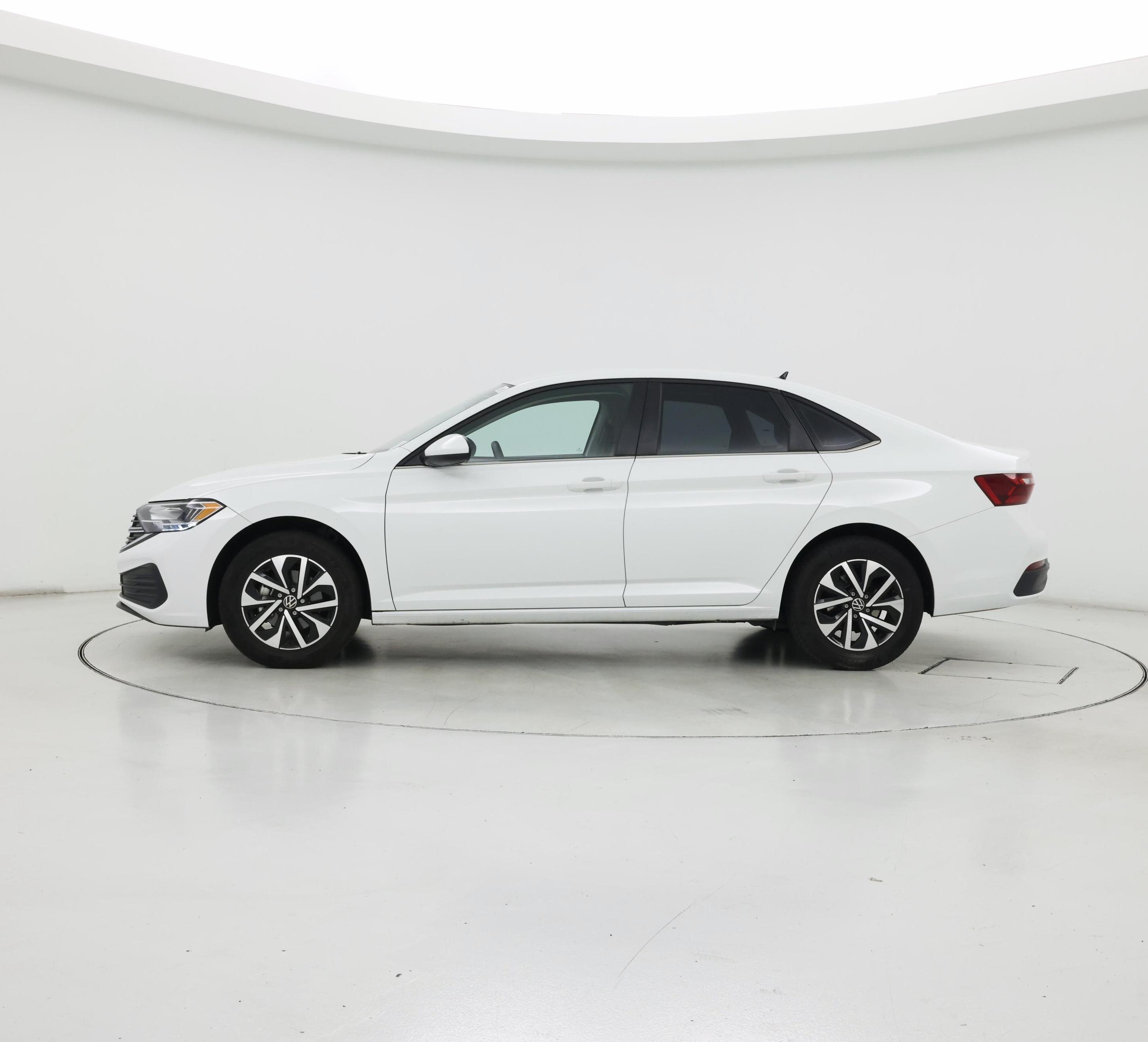 Thumbnail: 2024 Volkswagen Jetta - 3
