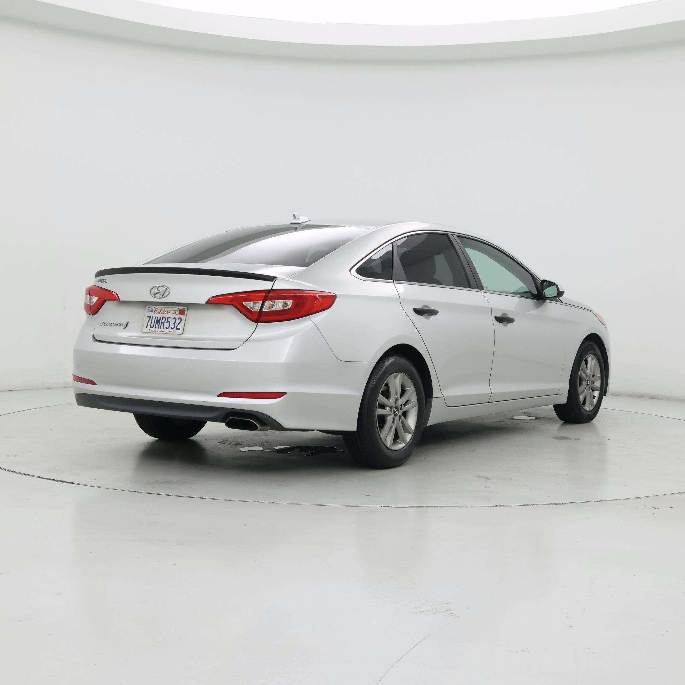 Thumbnail: 2015 Hyundai Sonata - 8