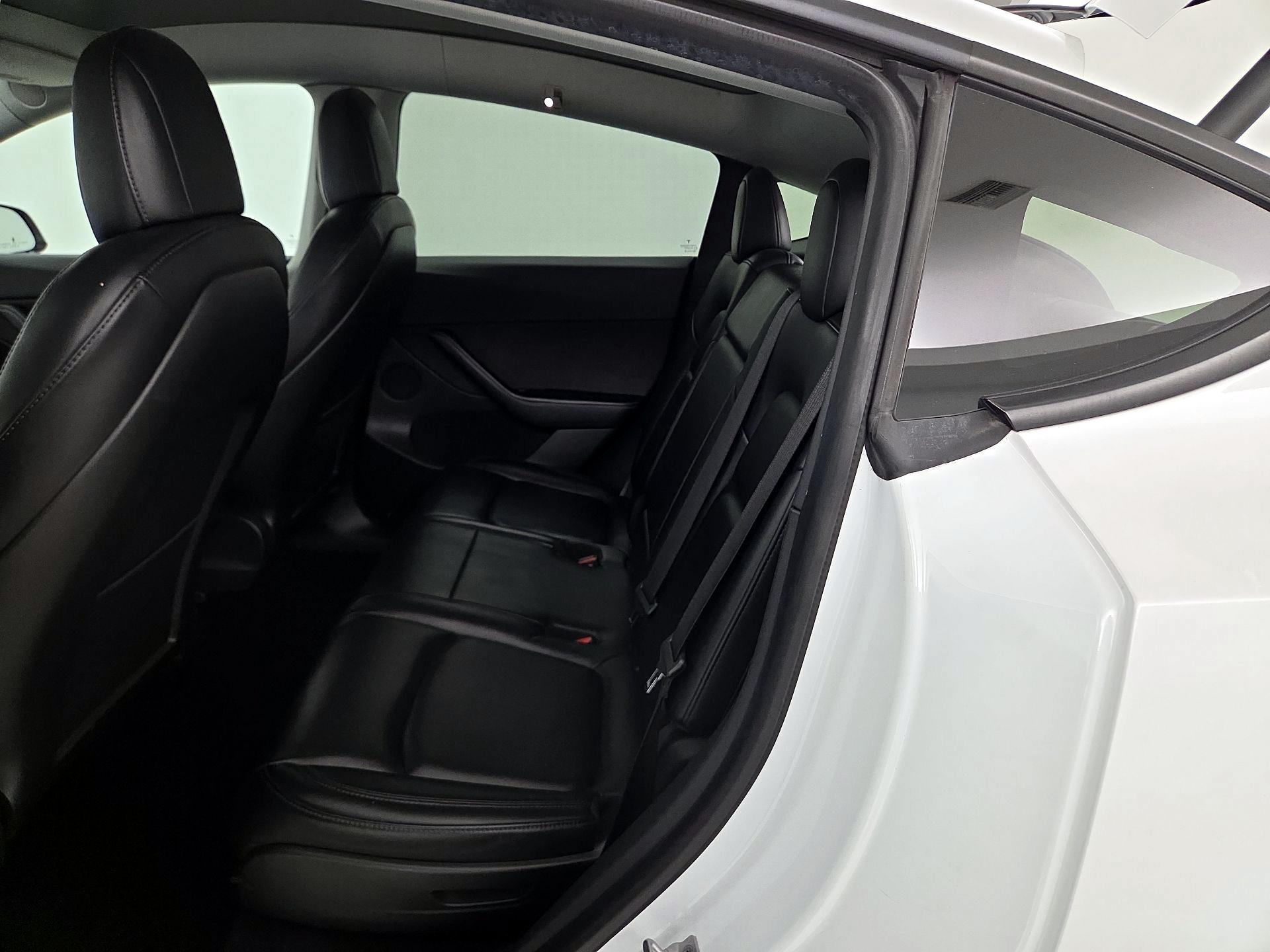 Thumbnail: 2021 Tesla Model Y - 19