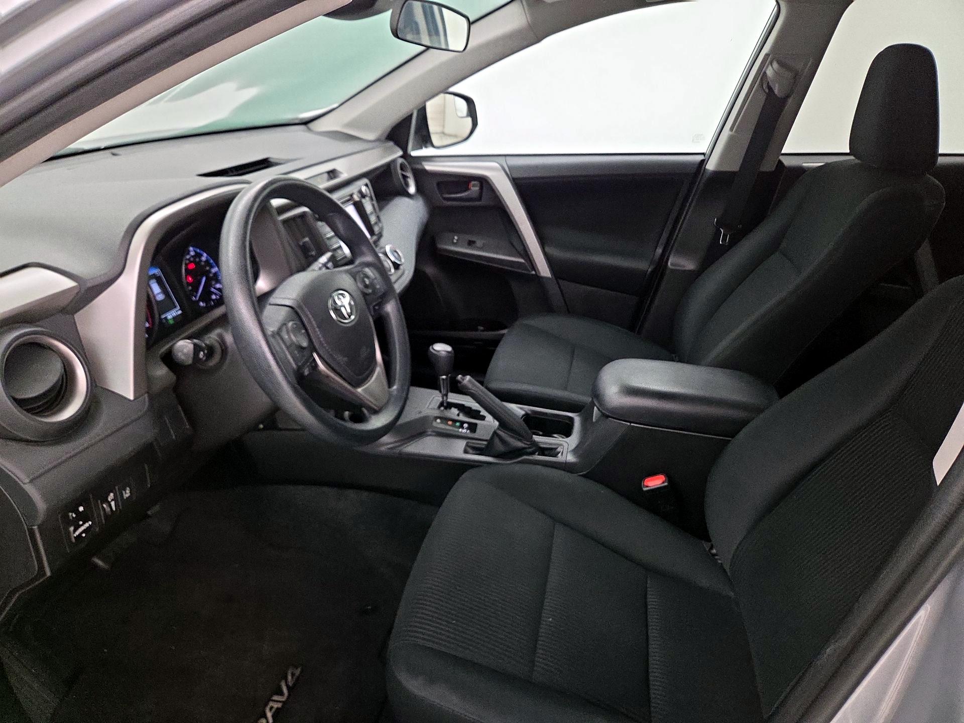 Thumbnail: 2017 Toyota RAV4 - 11