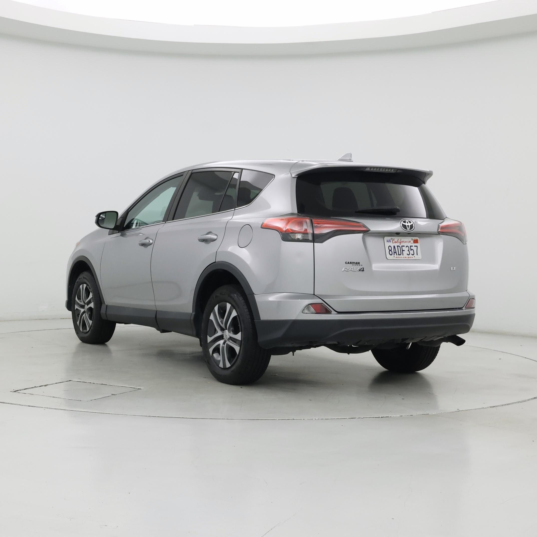 Thumbnail: 2017 Toyota RAV4 - 2
