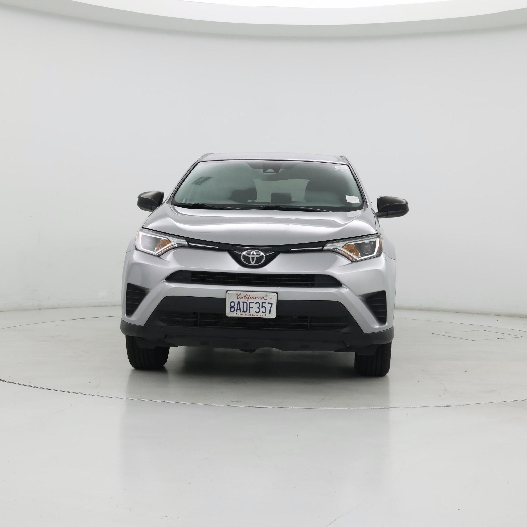 Thumbnail: 2017 Toyota RAV4 - 5