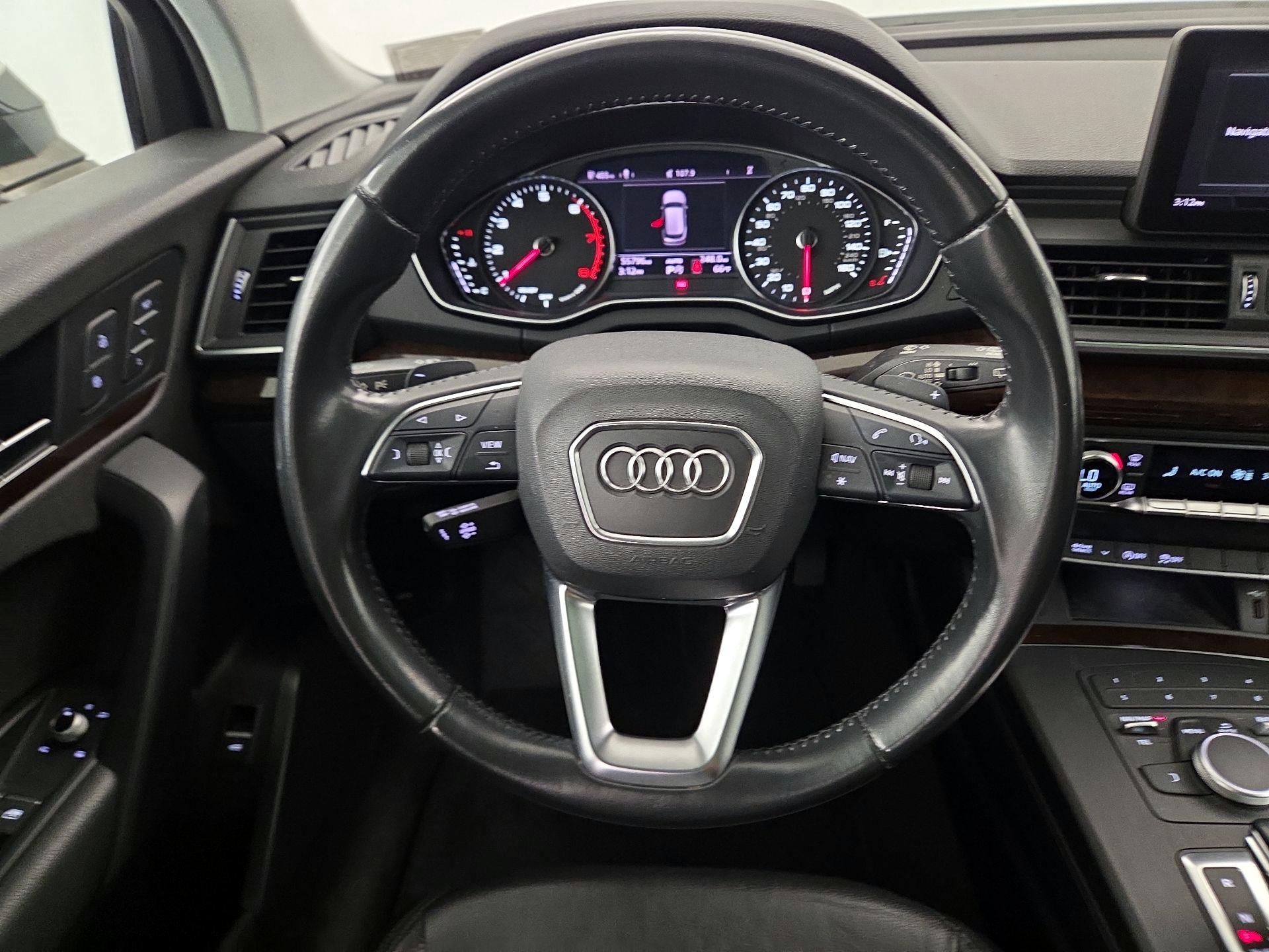 Thumbnail: 2019 Audi Q5 - 10