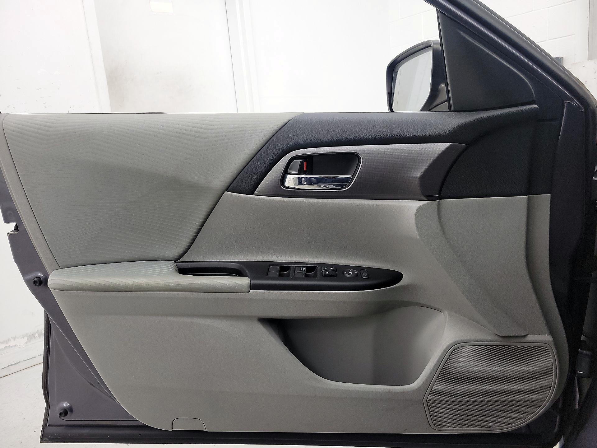 Thumbnail: 2014 Honda Accord - 12