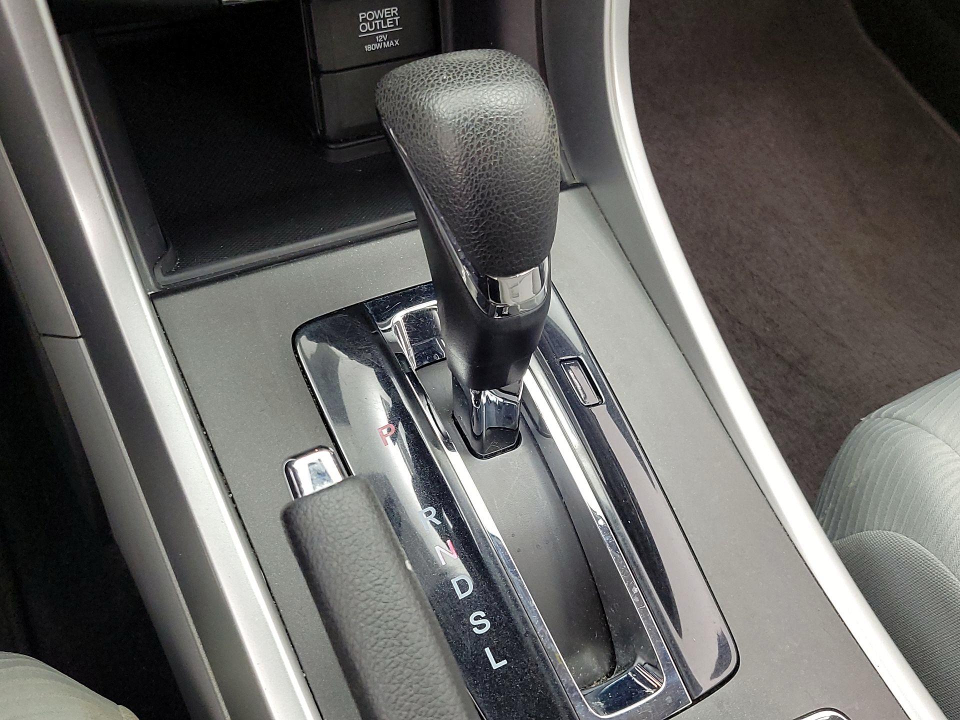Thumbnail: 2014 Honda Accord - 17