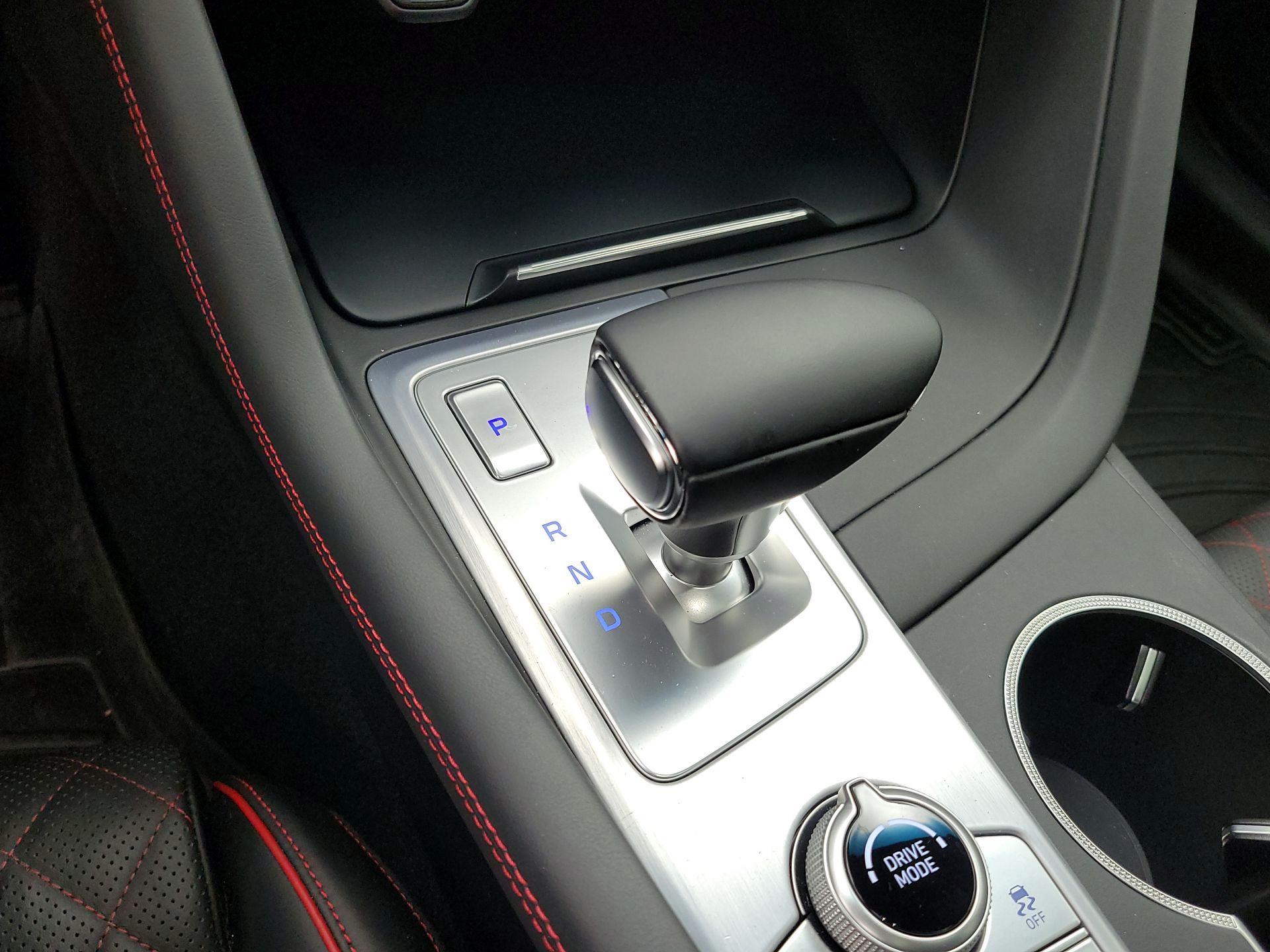 Thumbnail: 2020 Genesis G70 - 18