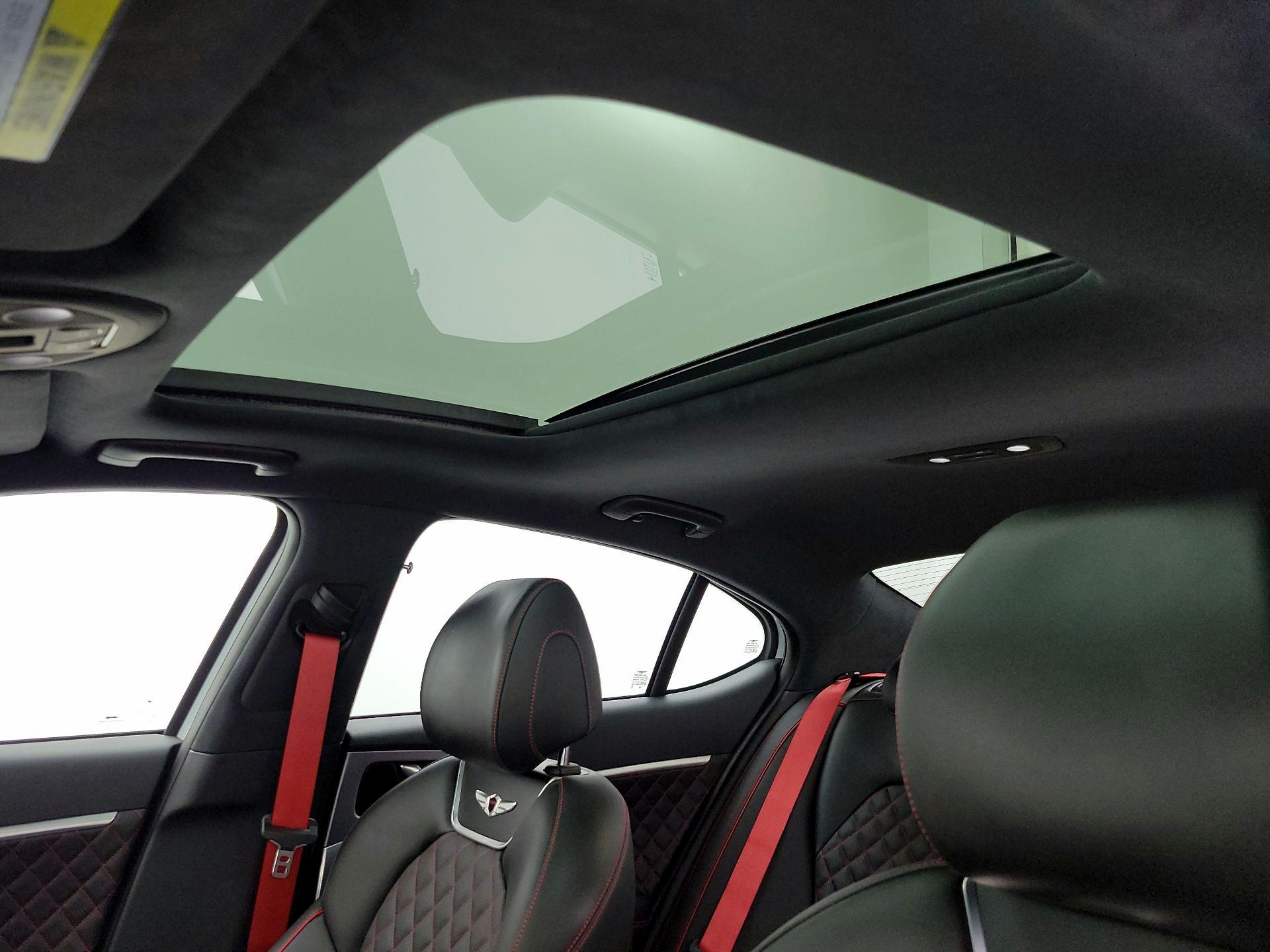 Thumbnail: 2020 Genesis G70 - 20