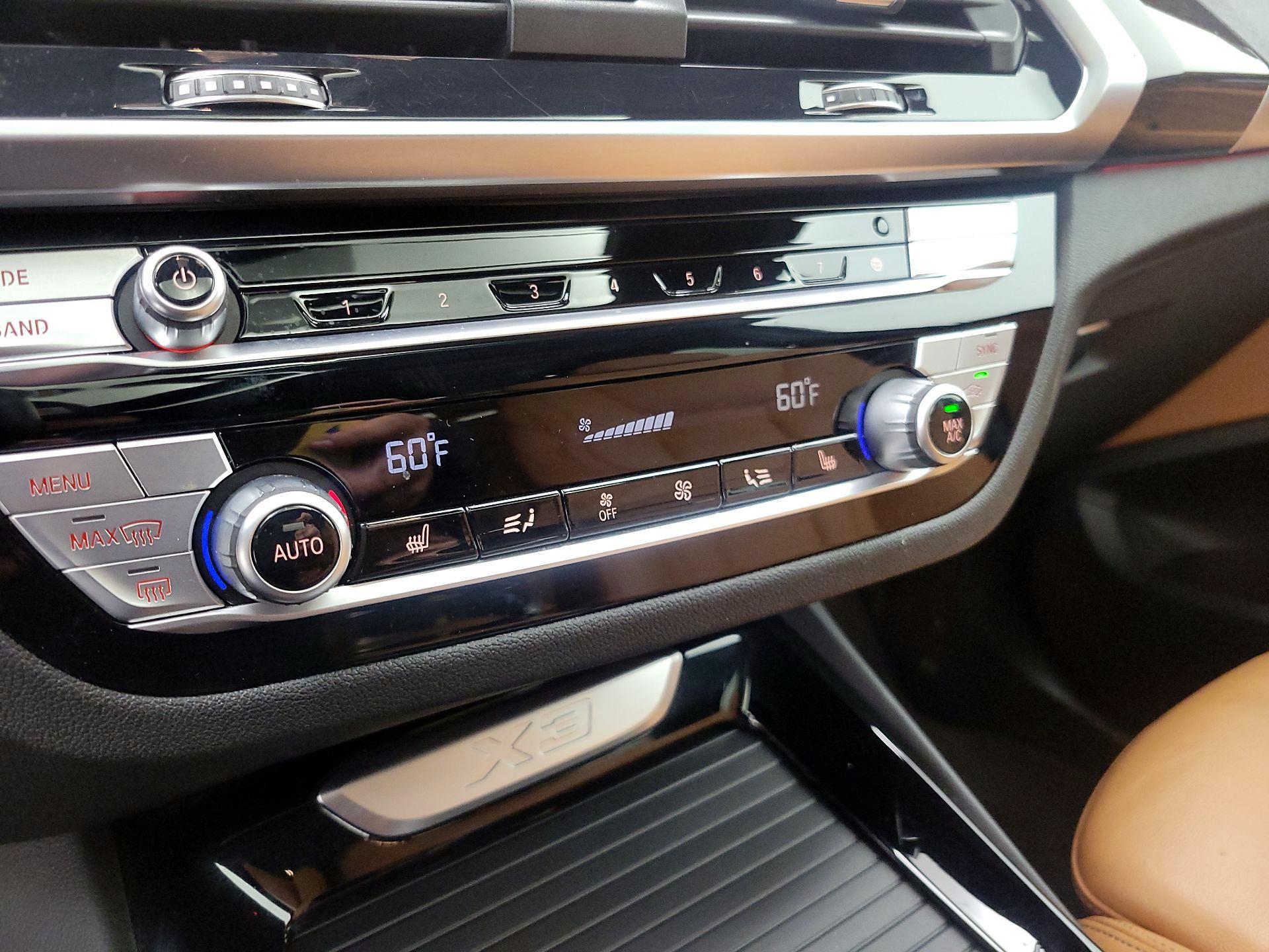 Thumbnail: 2021 BMW X3 - 15