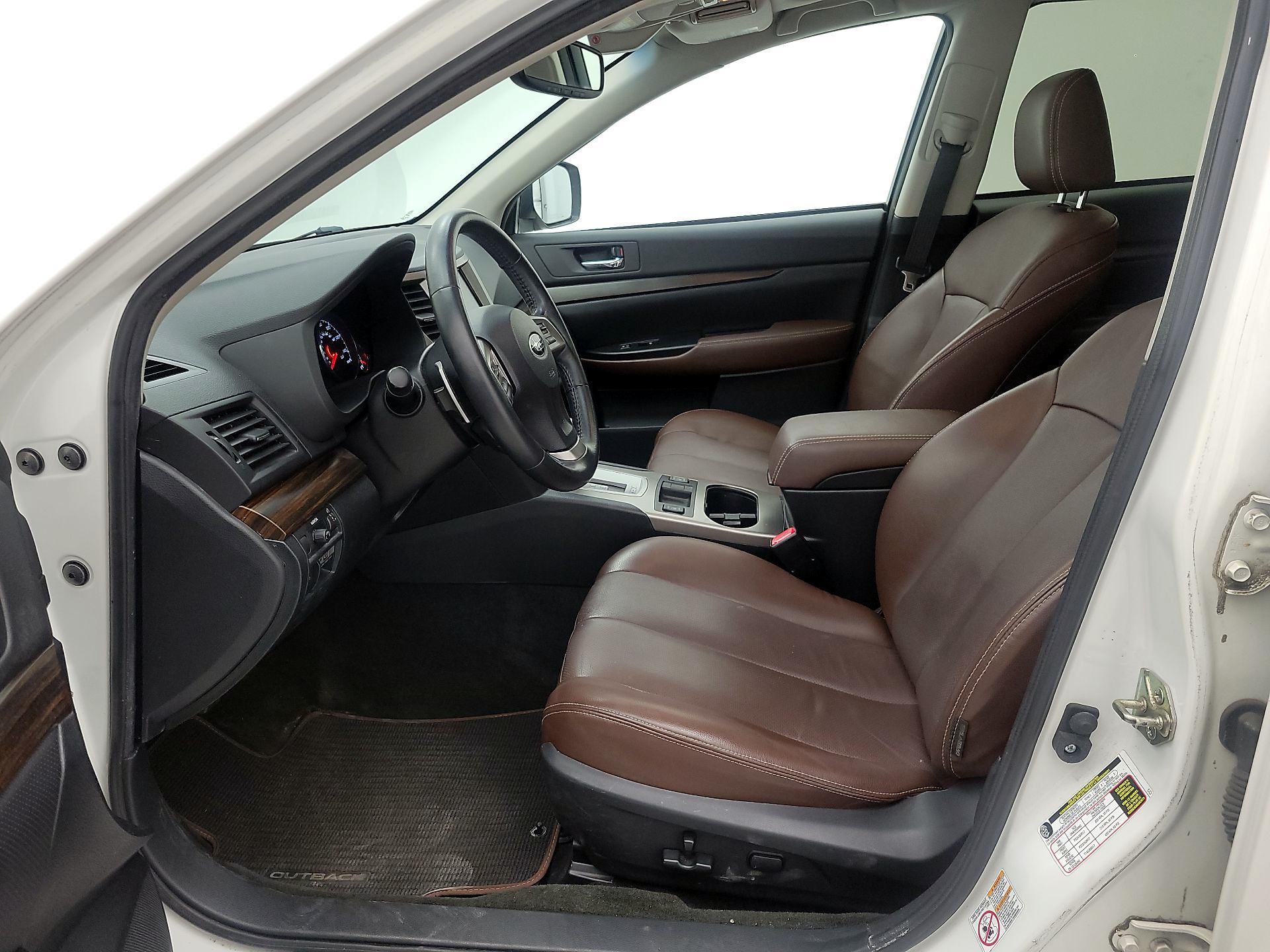 Thumbnail: 2014 Subaru Outback - 11