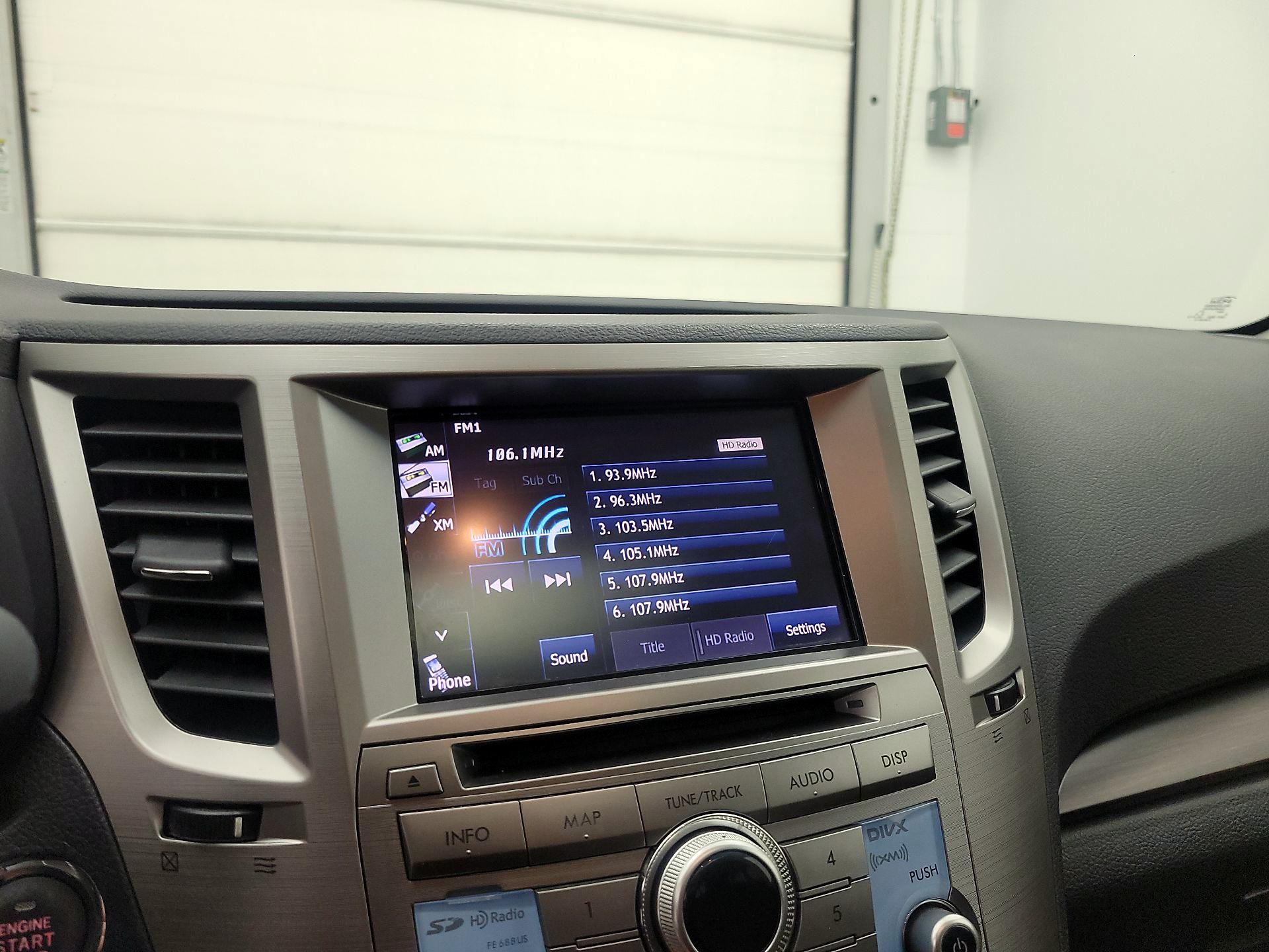 Thumbnail: 2014 Subaru Outback - 14