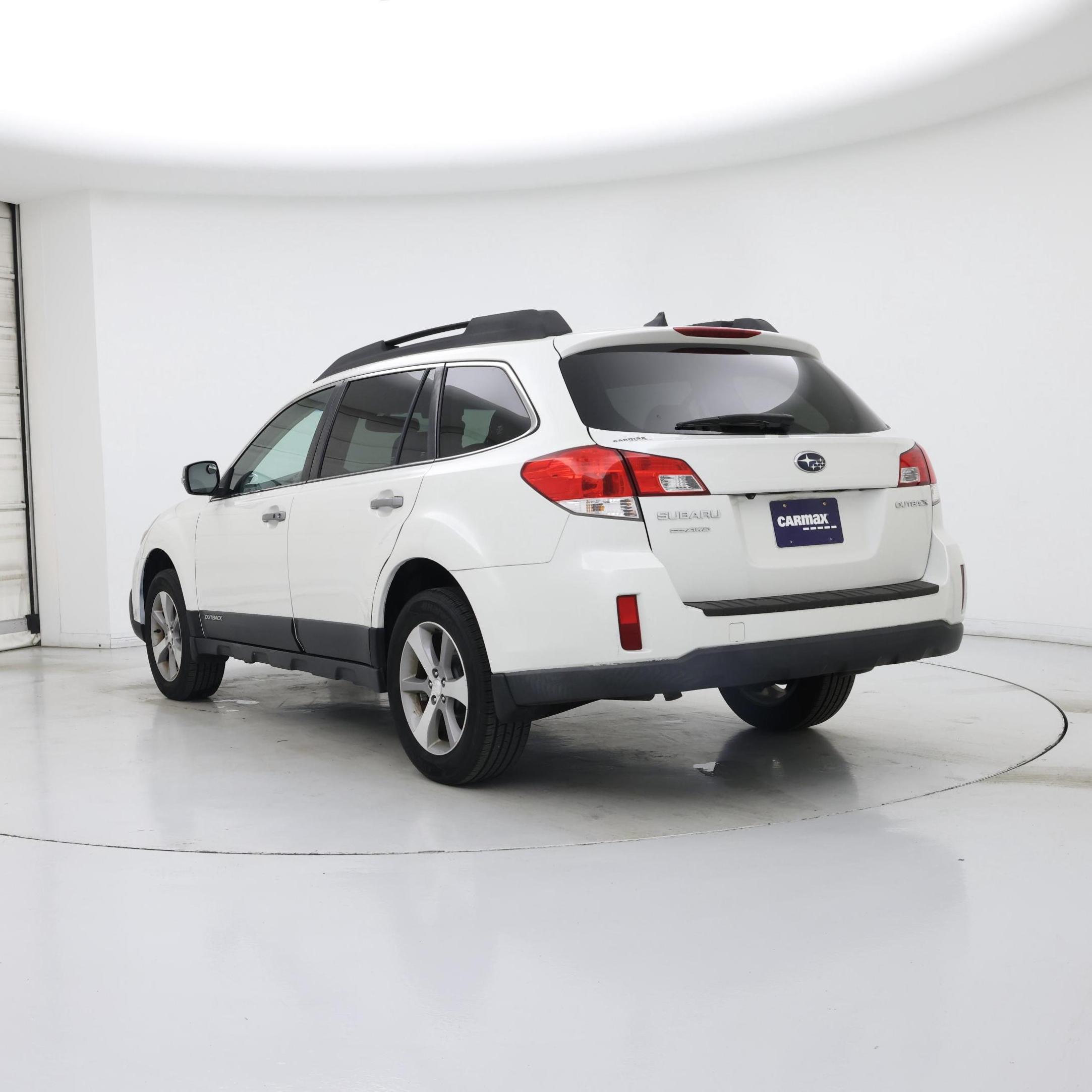 Thumbnail: 2014 Subaru Outback - 2