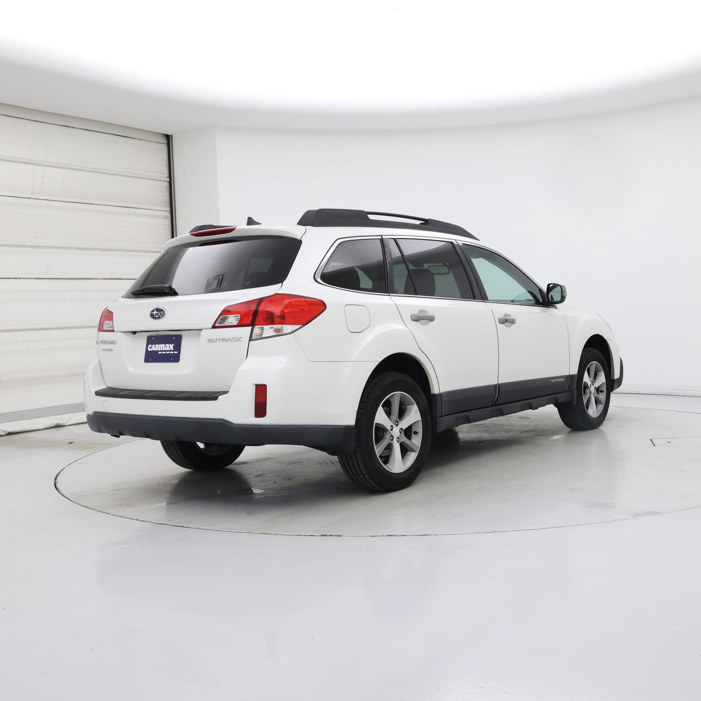 Thumbnail: 2014 Subaru Outback - 8