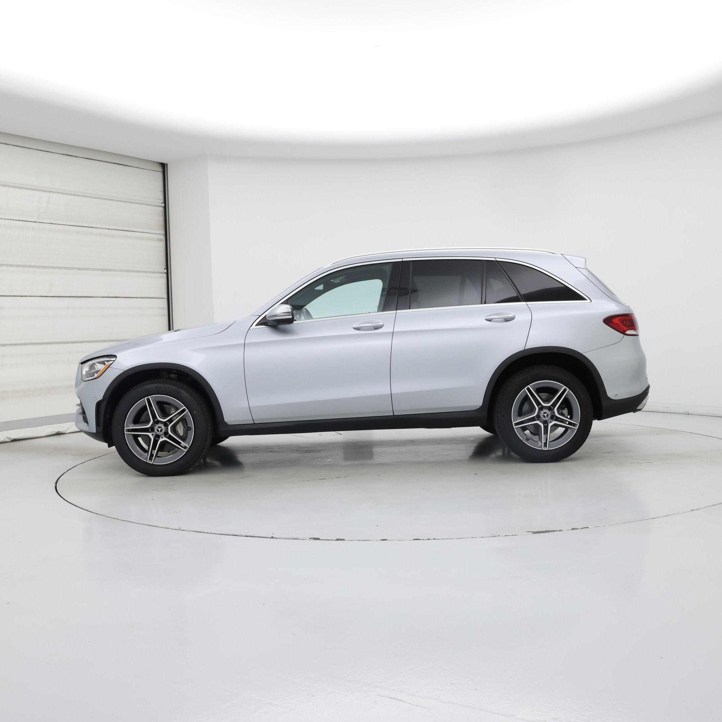 Thumbnail: 2022 Mercedes-Benz GLC - 3