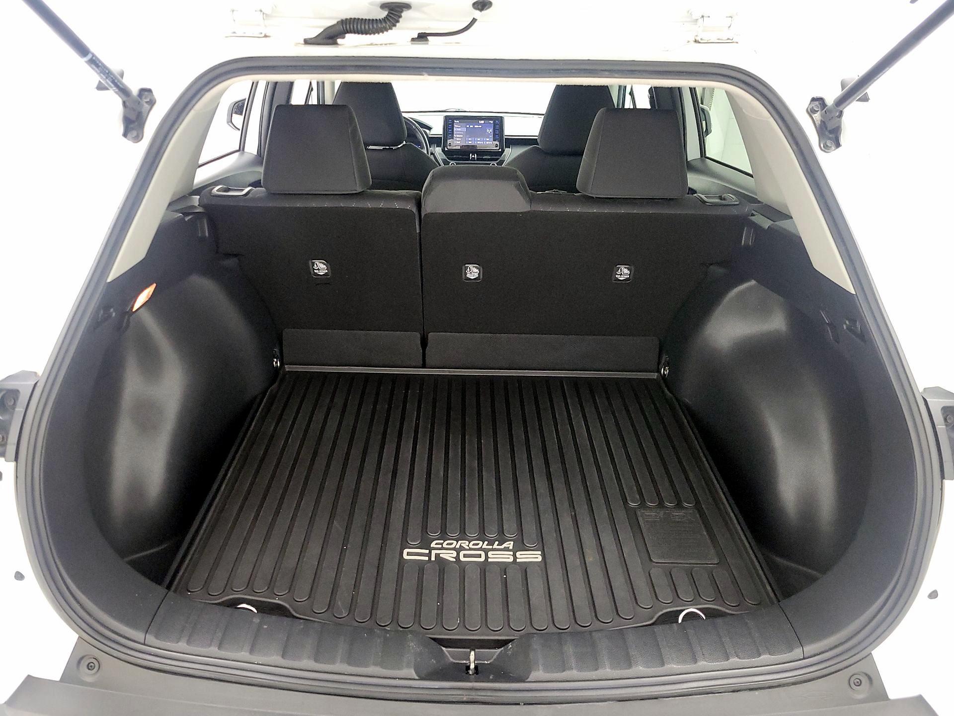 Thumbnail: 2022 Toyota Corolla Cross - 20