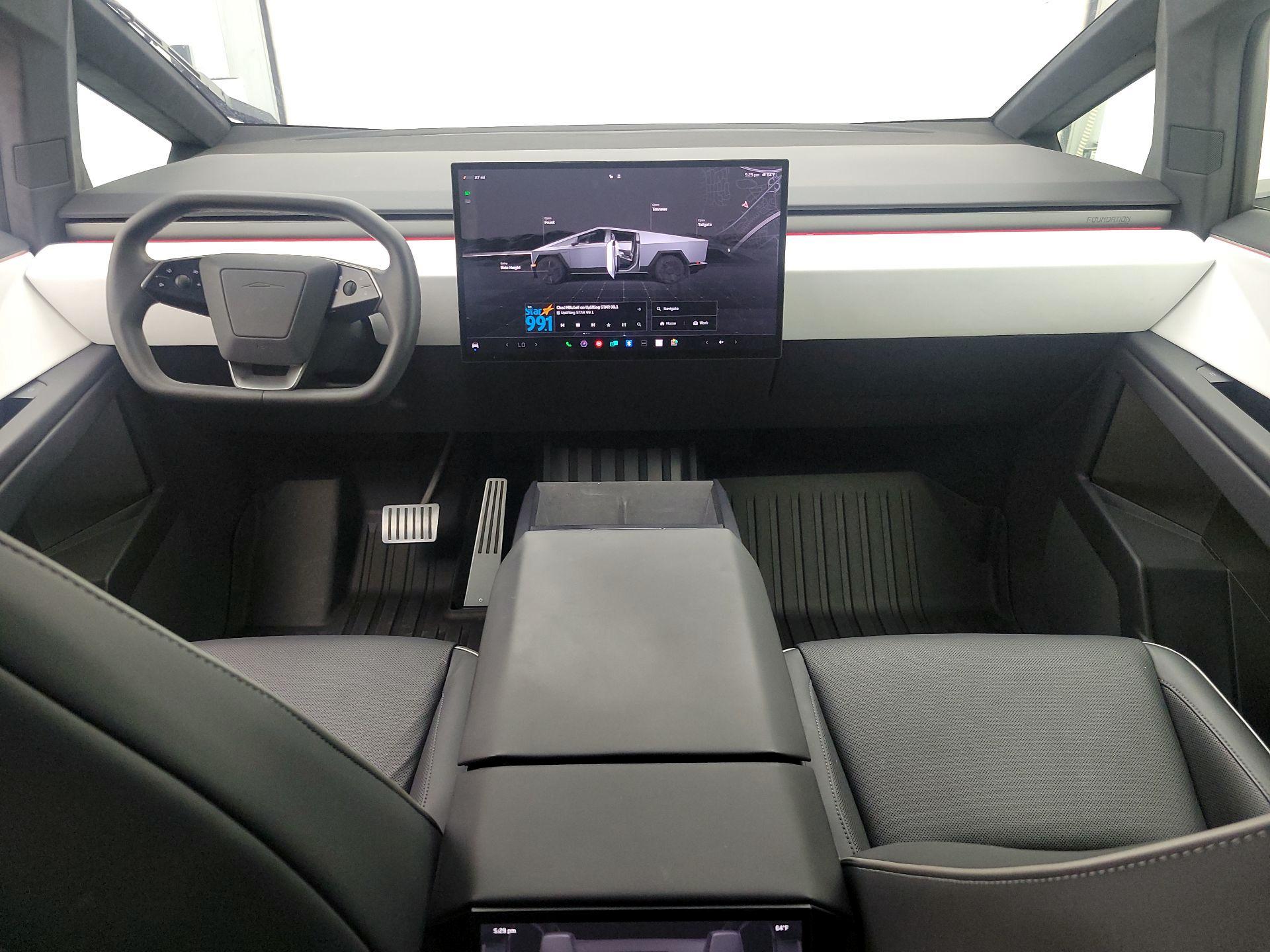 Thumbnail: 2024 Tesla Cybertruck - 9