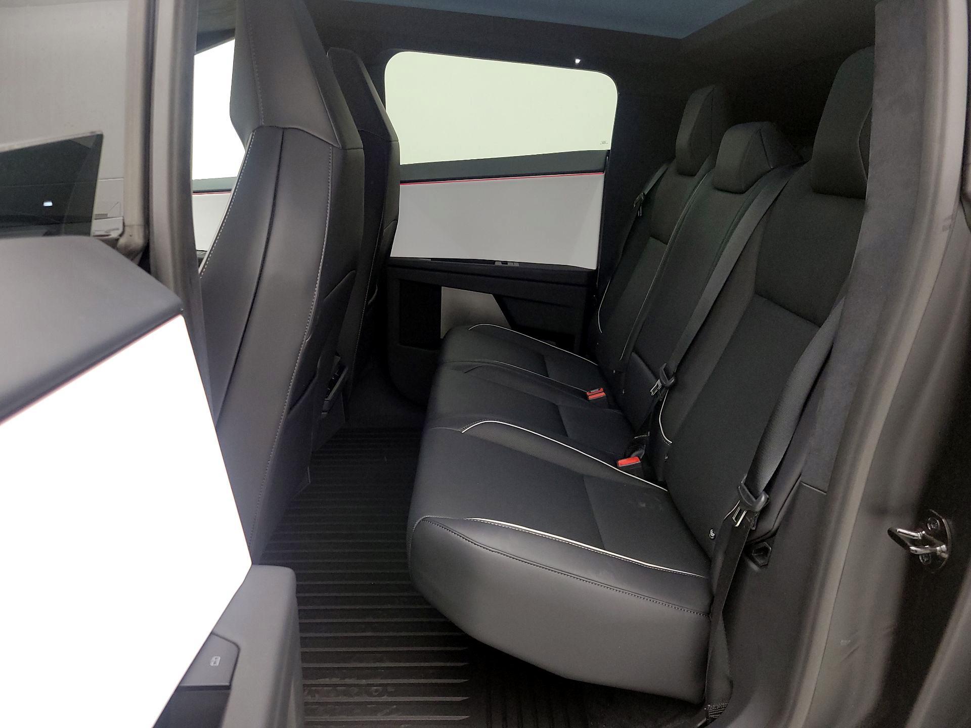 Thumbnail: 2024 Tesla Cybertruck - 18