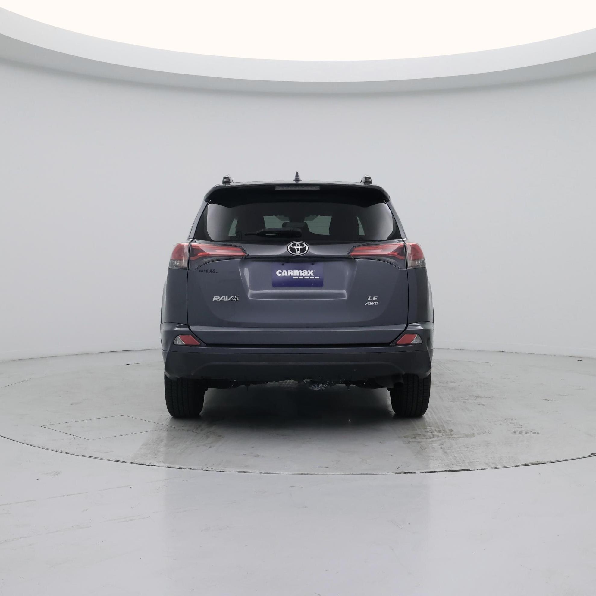 Thumbnail: 2018 Toyota RAV4 - 6