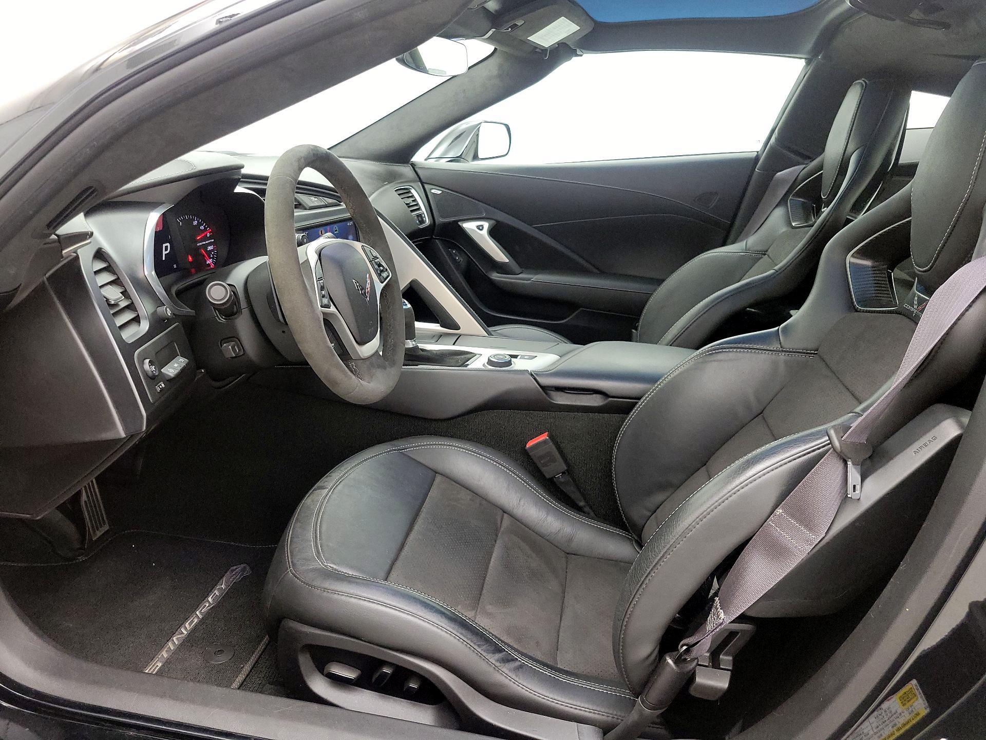 Thumbnail: 2015 Chevrolet Corvette - 11