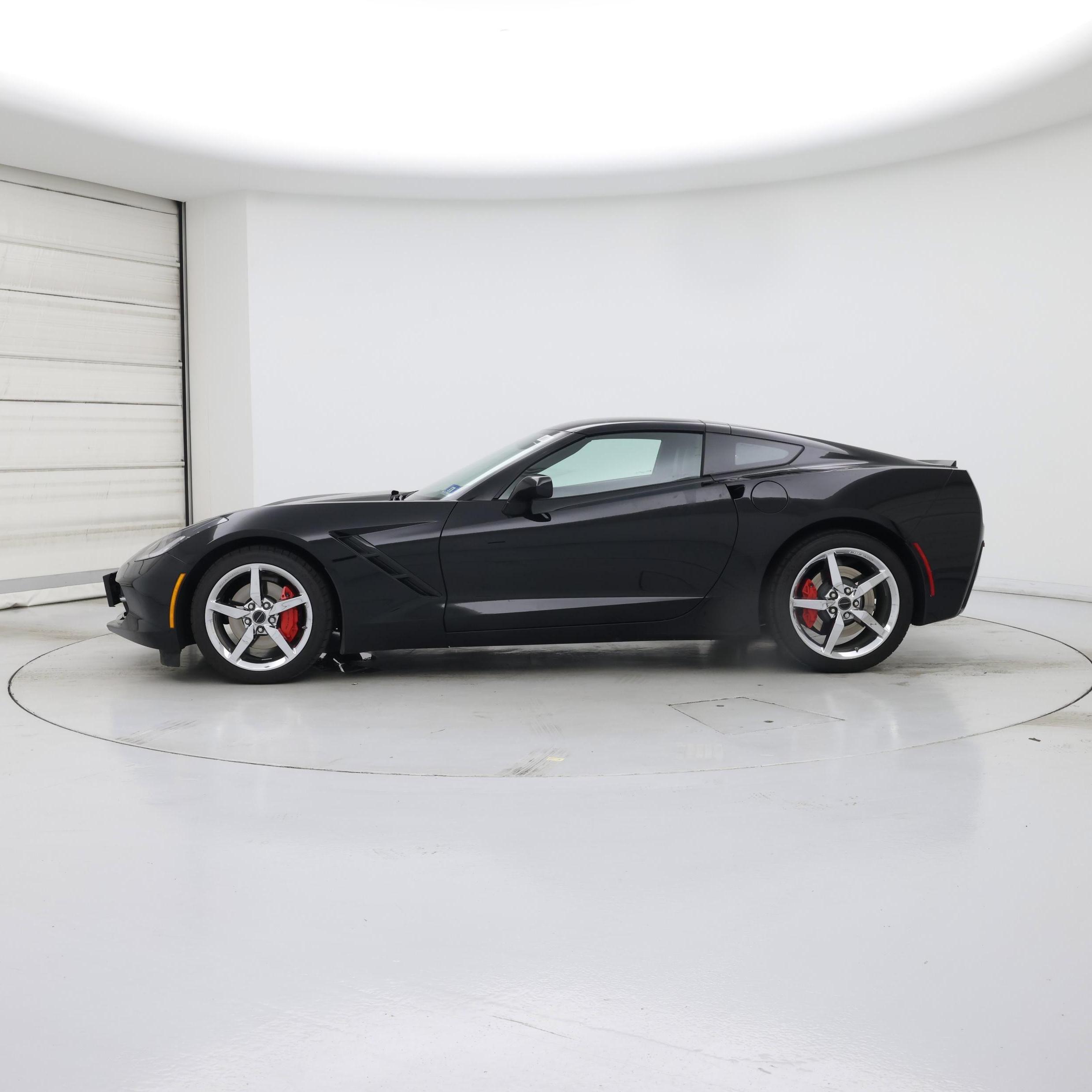 Thumbnail: 2015 Chevrolet Corvette - 3