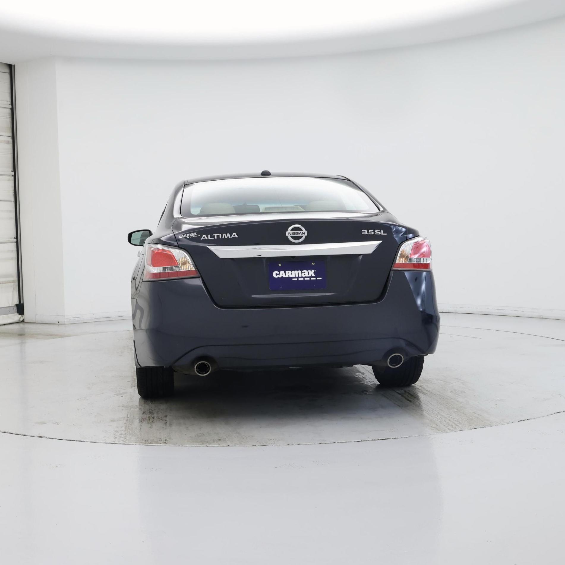 Thumbnail: 2015 Nissan Altima - 6