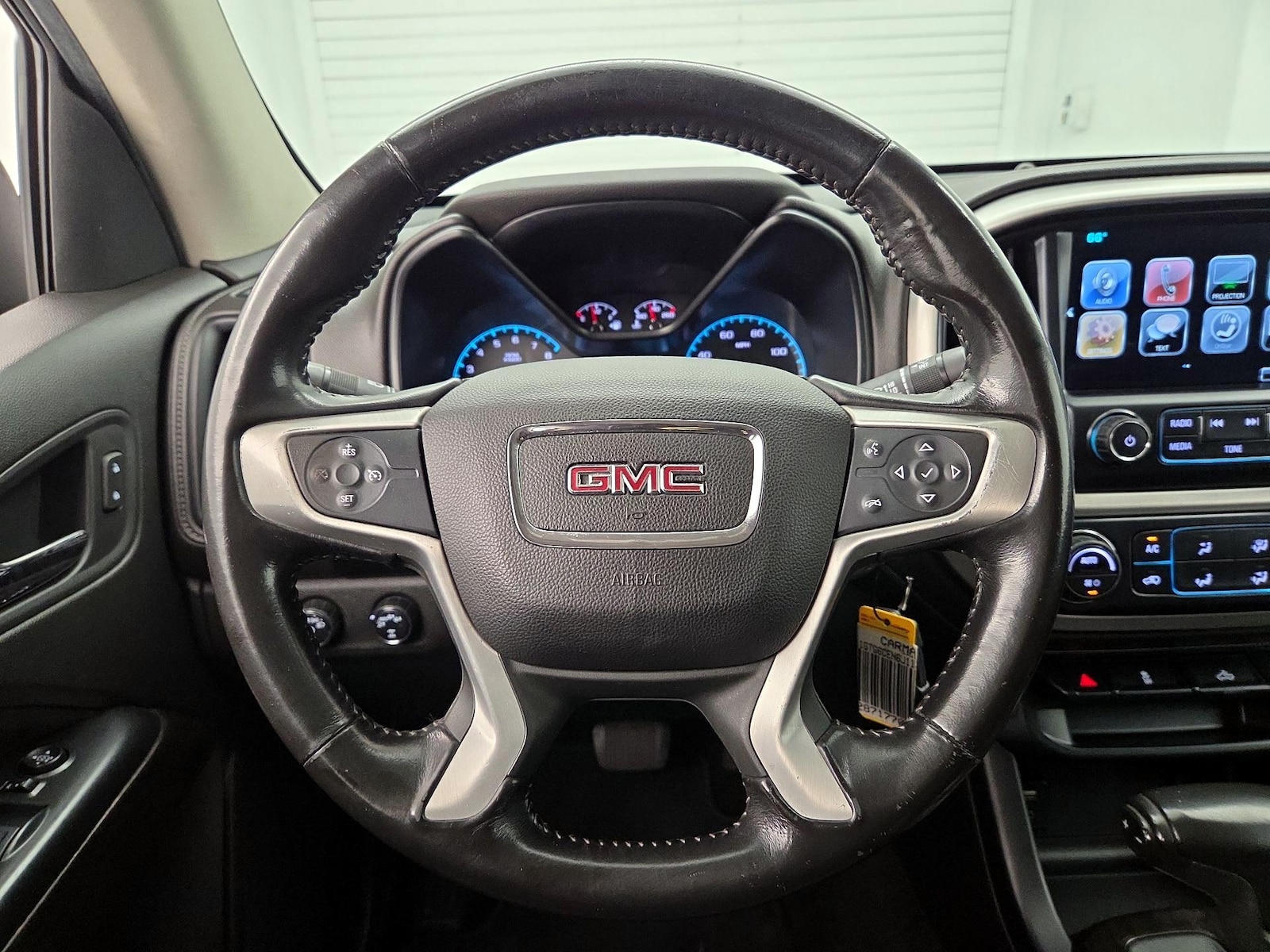 2018 GMC Canyon SLE - Photo 11