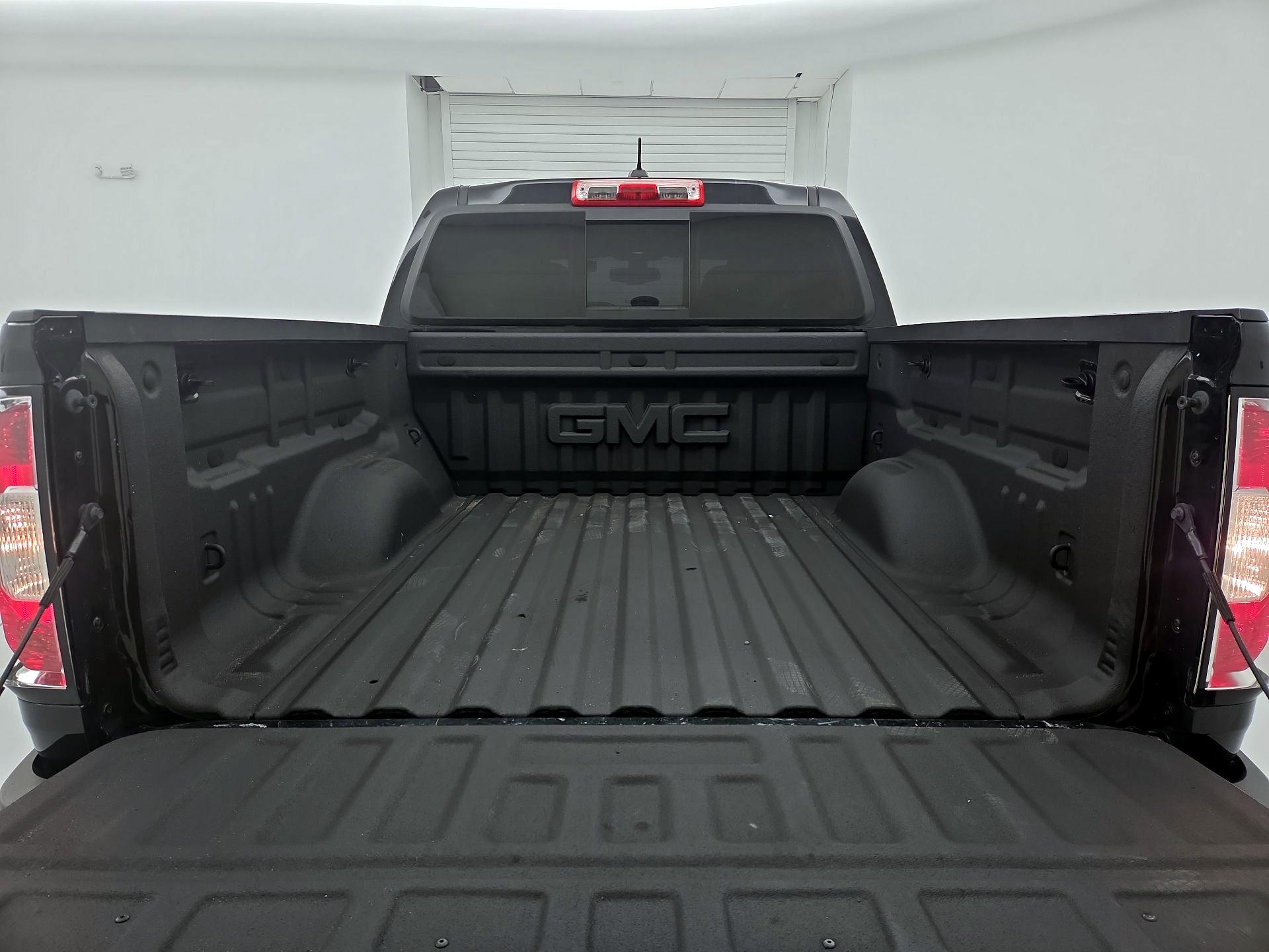 Thumbnail: 2018 GMC Canyon - 20
