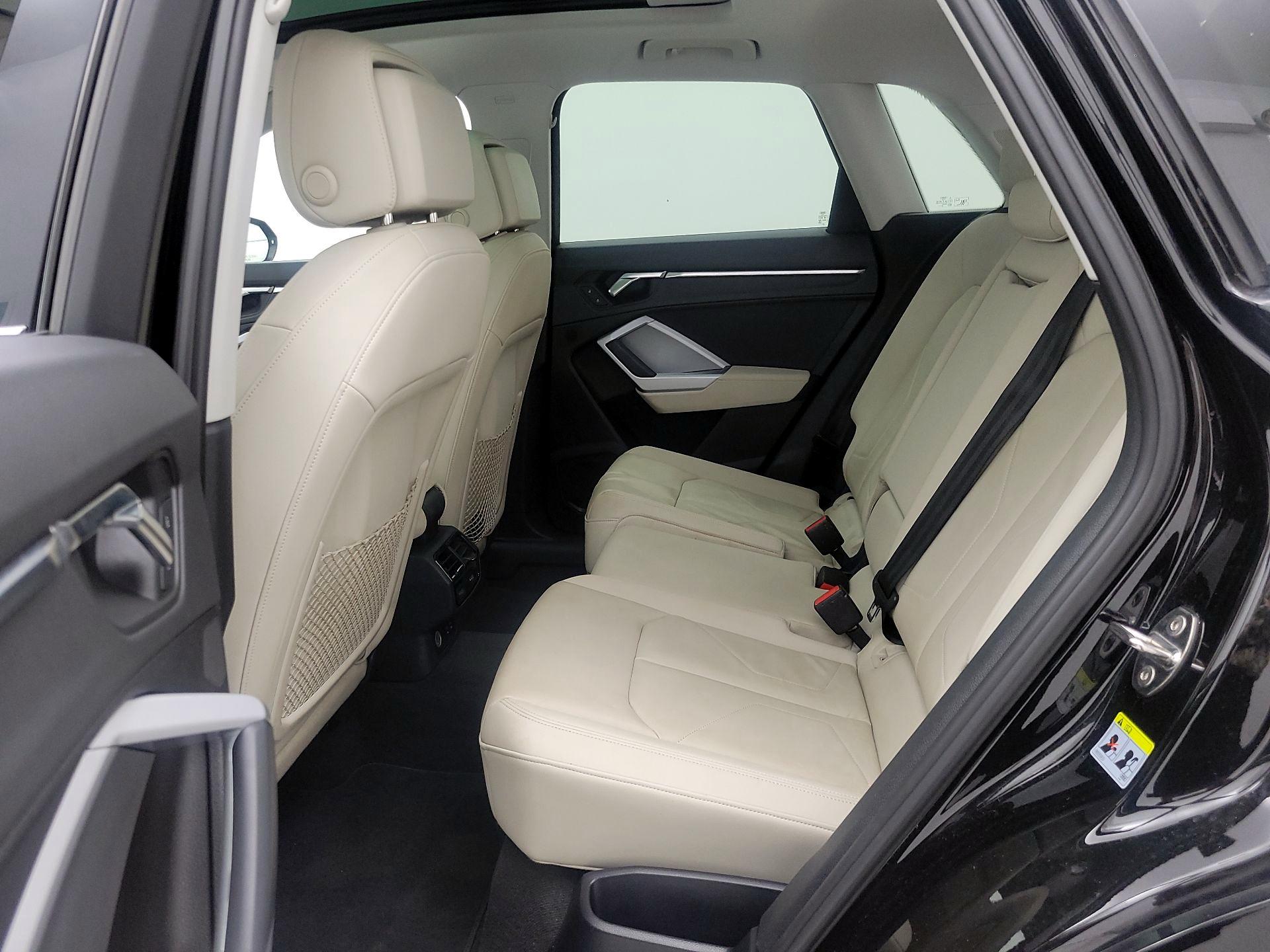 Thumbnail: 2021 Audi Q3 - 19