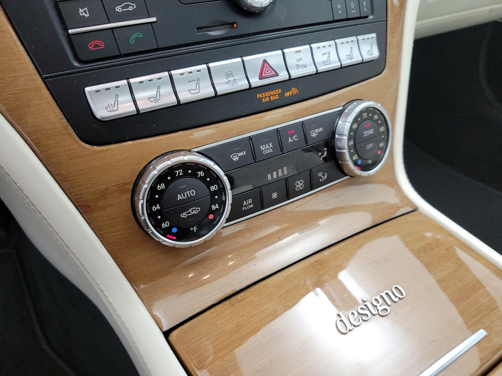 Thumbnail: 2017 Mercedes-Benz SL-Class - 15