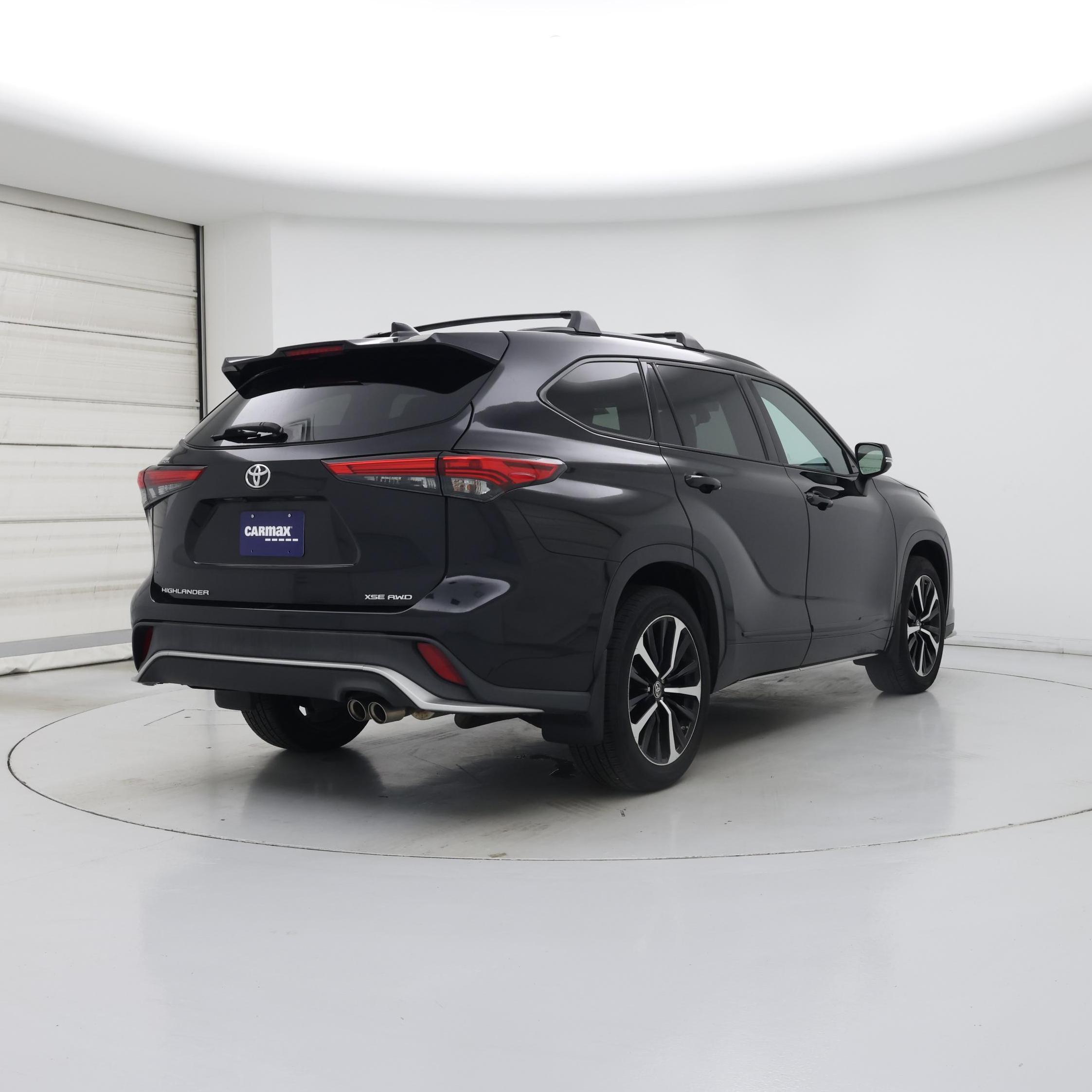 Thumbnail: 2021 Toyota Highlander - 8