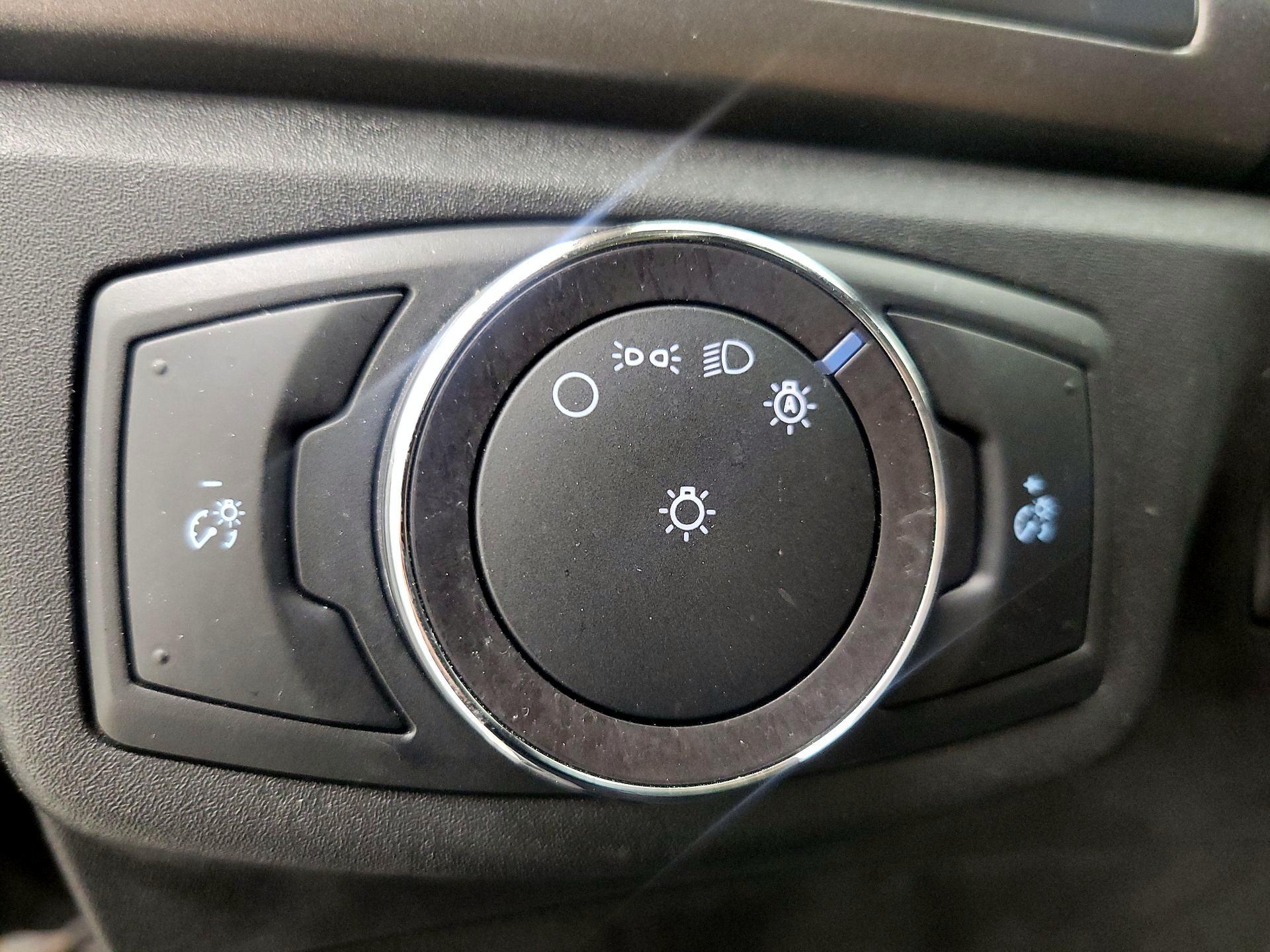 Thumbnail: 2019 Ford Fusion - 13