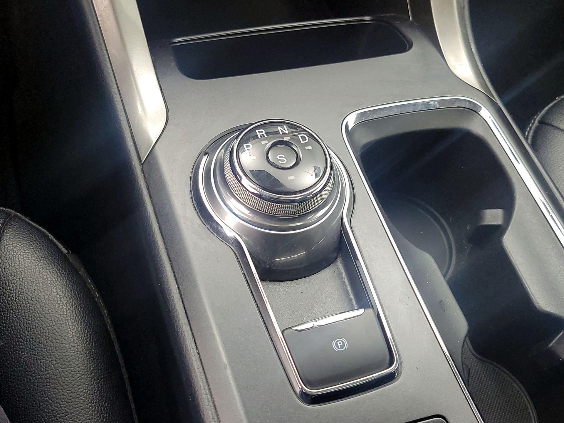 Thumbnail: 2019 Ford Fusion - 17